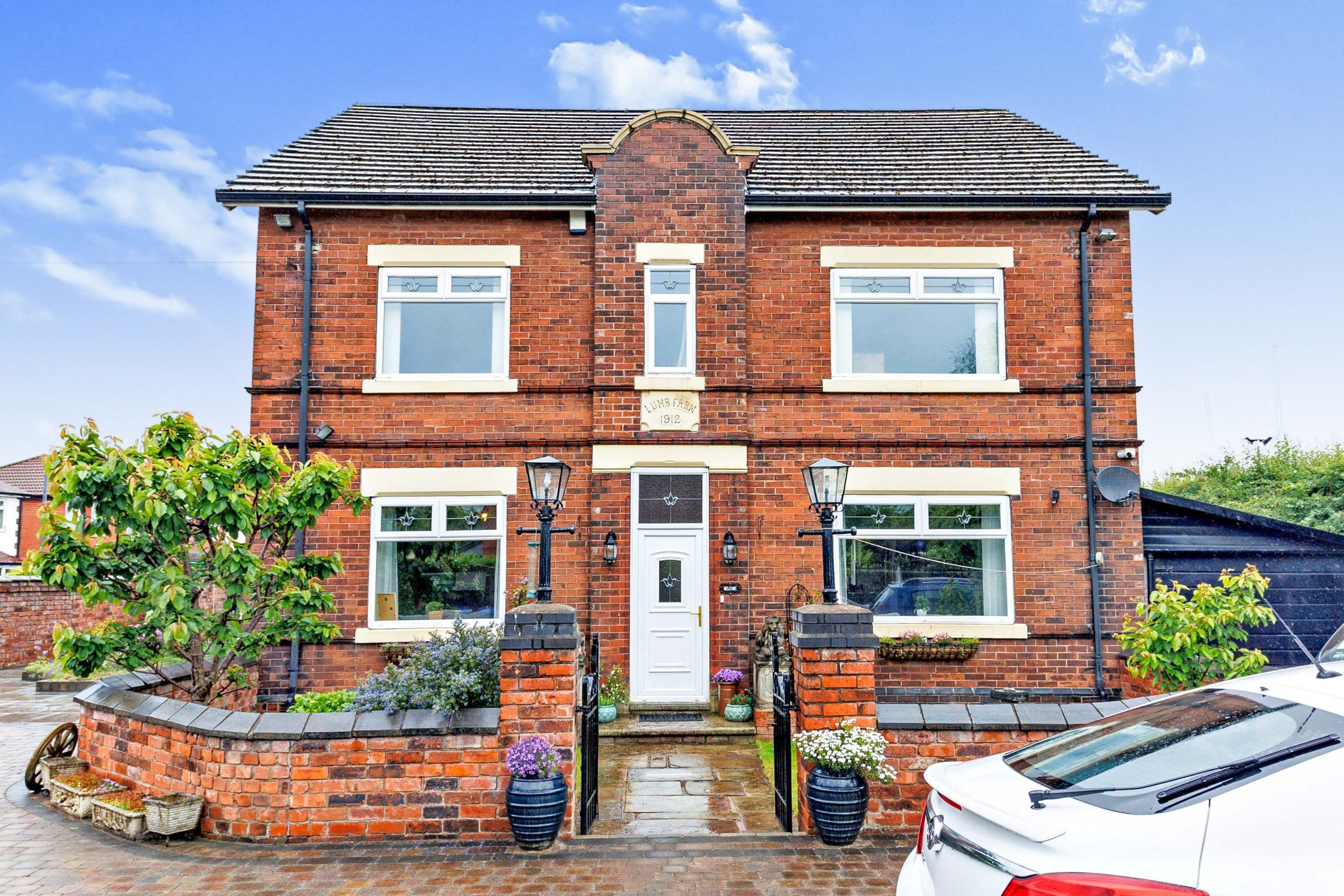 5 bed detached house for sale in Lumb Lane, Audenshaw, Manchester M34