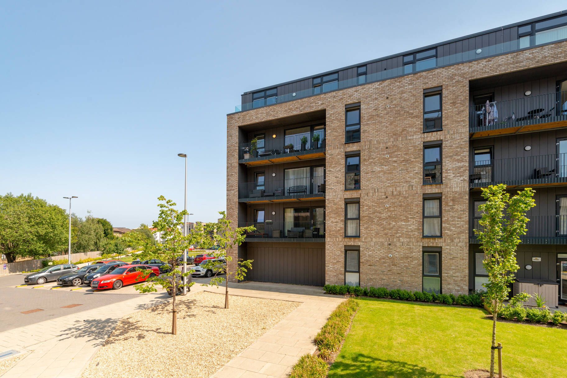 19A (Flat 11) Brunswick Road, Hillside, Edinburgh EH7  