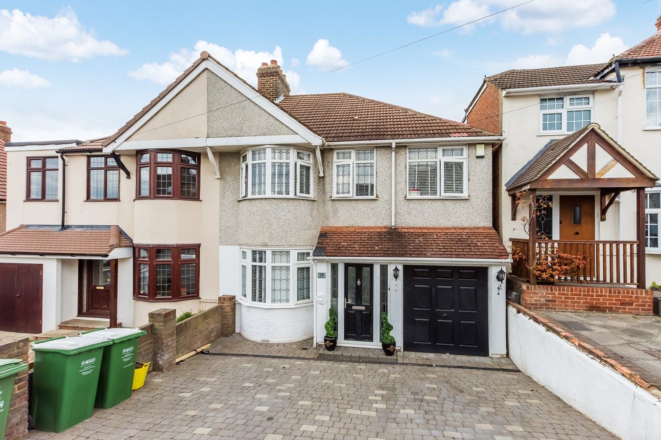Dorset Avenue, Welling DA16