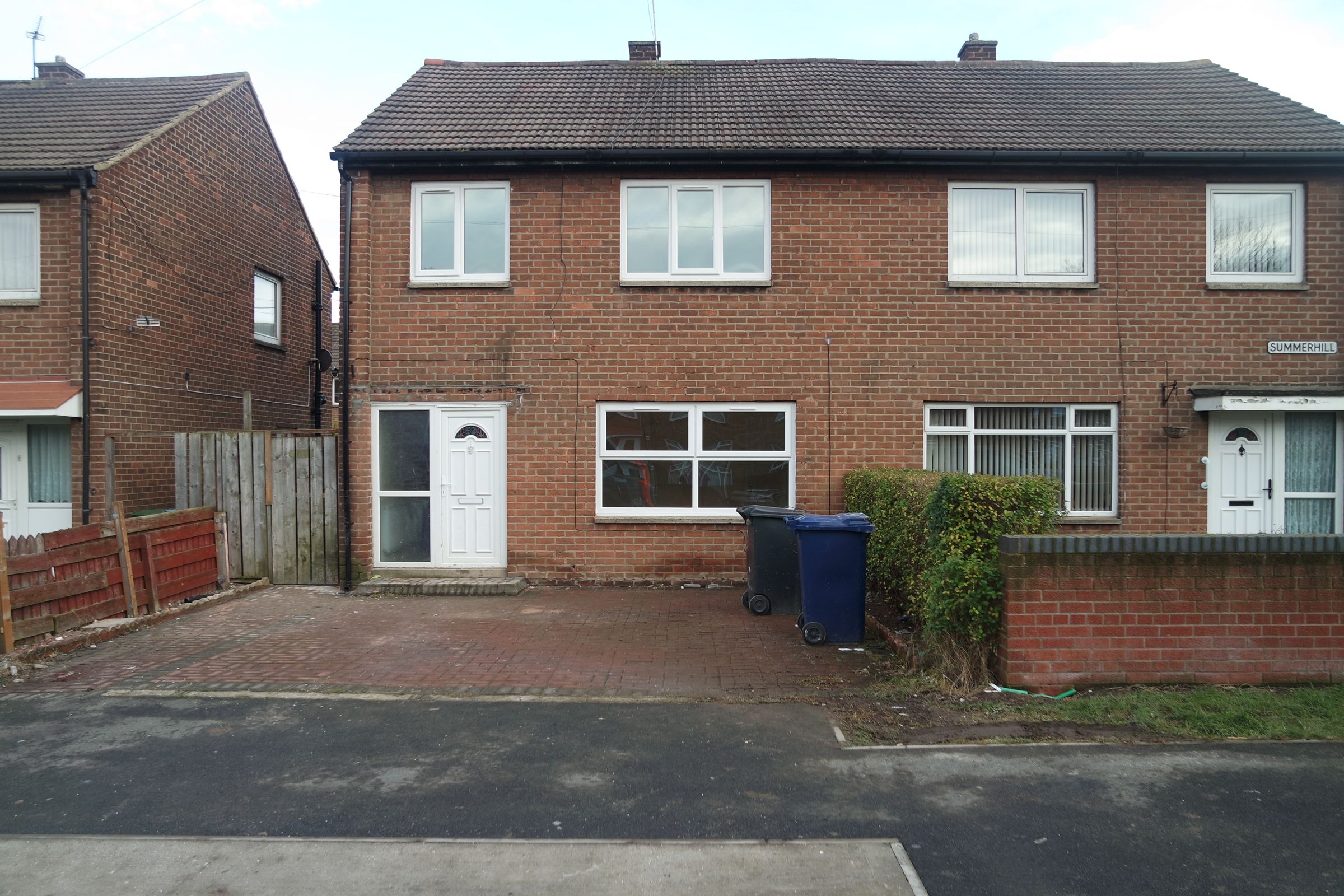 3 bed semidetached house to rent in Summerhill, Jarrow, South Tyneside