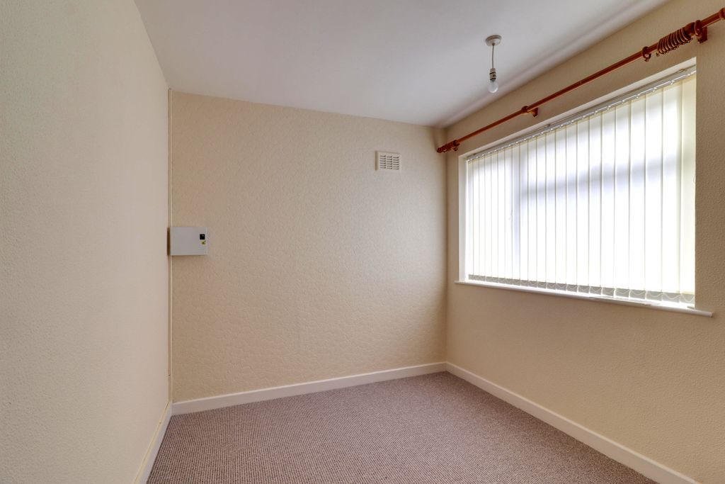 2 bed bungalow for sale in West Street, Weedon, Northampton NN7 Zoopla