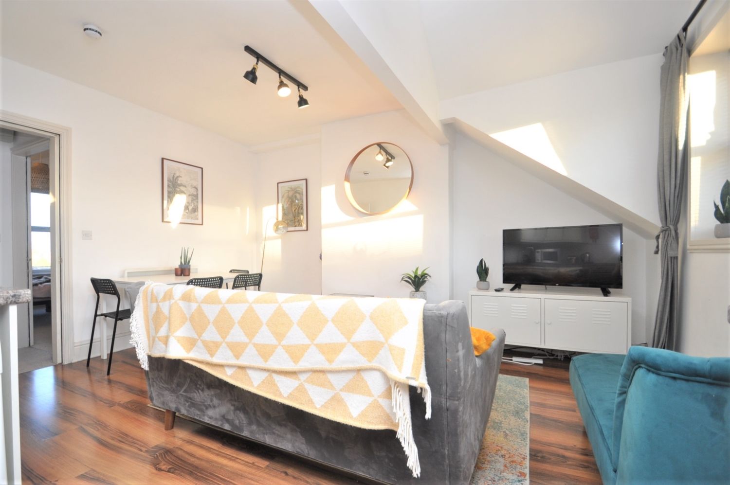 2 bed flat to rent in Heywood Road, Harrogate, North Yorkshire HG2 Zoopla