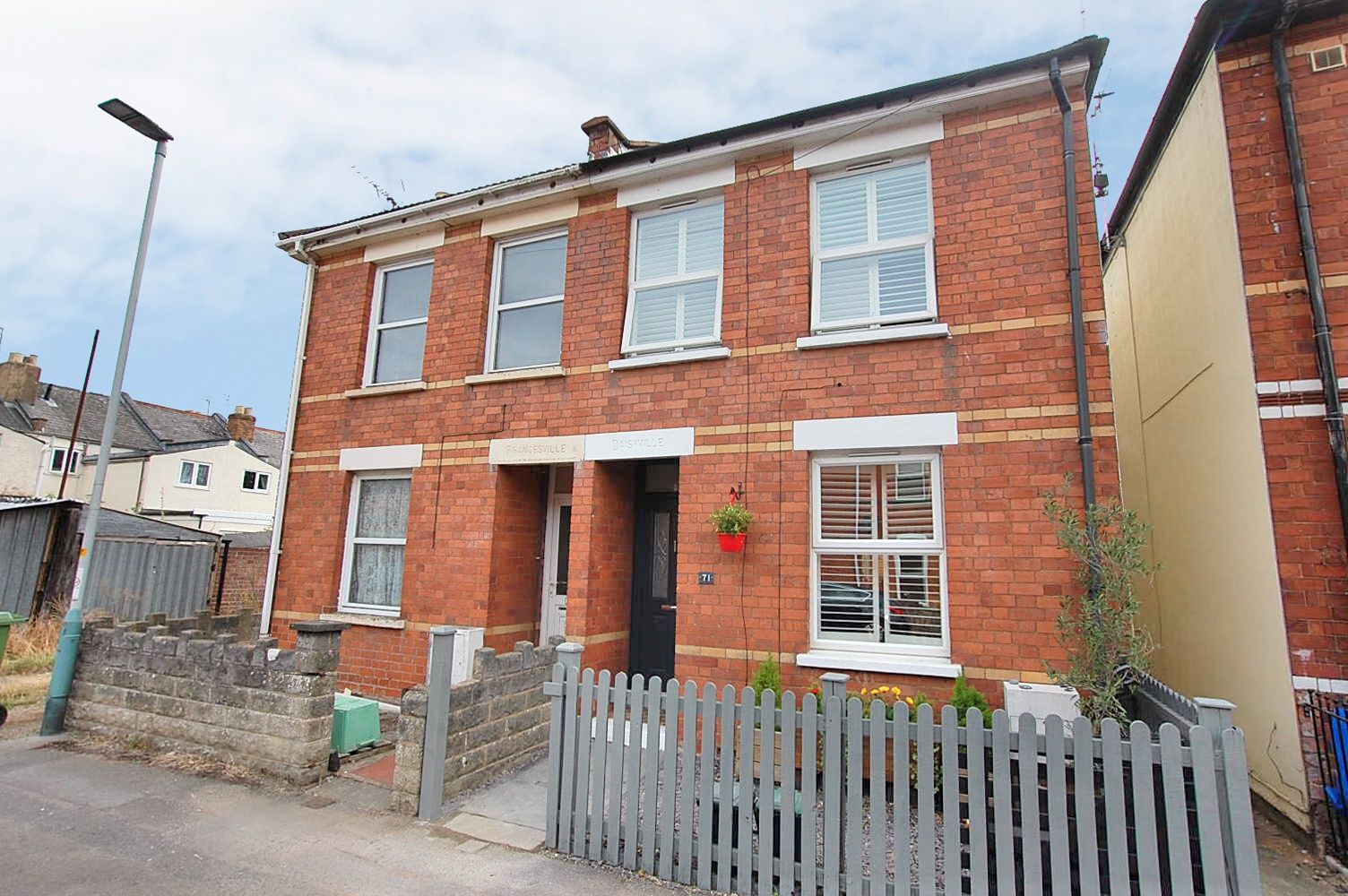 3 bed semidetached house for sale in Cleeve View Road, Cheltenham GL52