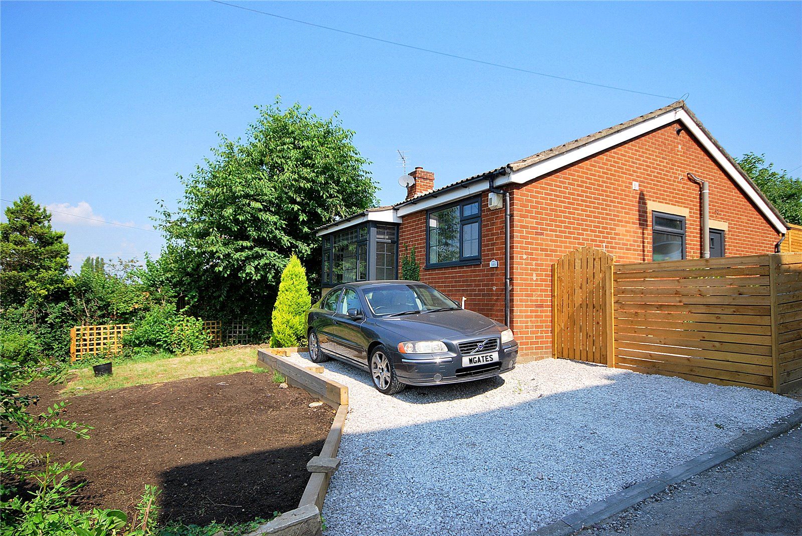 2 bed bungalow for sale in Stocks Bank Road, Mirfield WF14 Zoopla