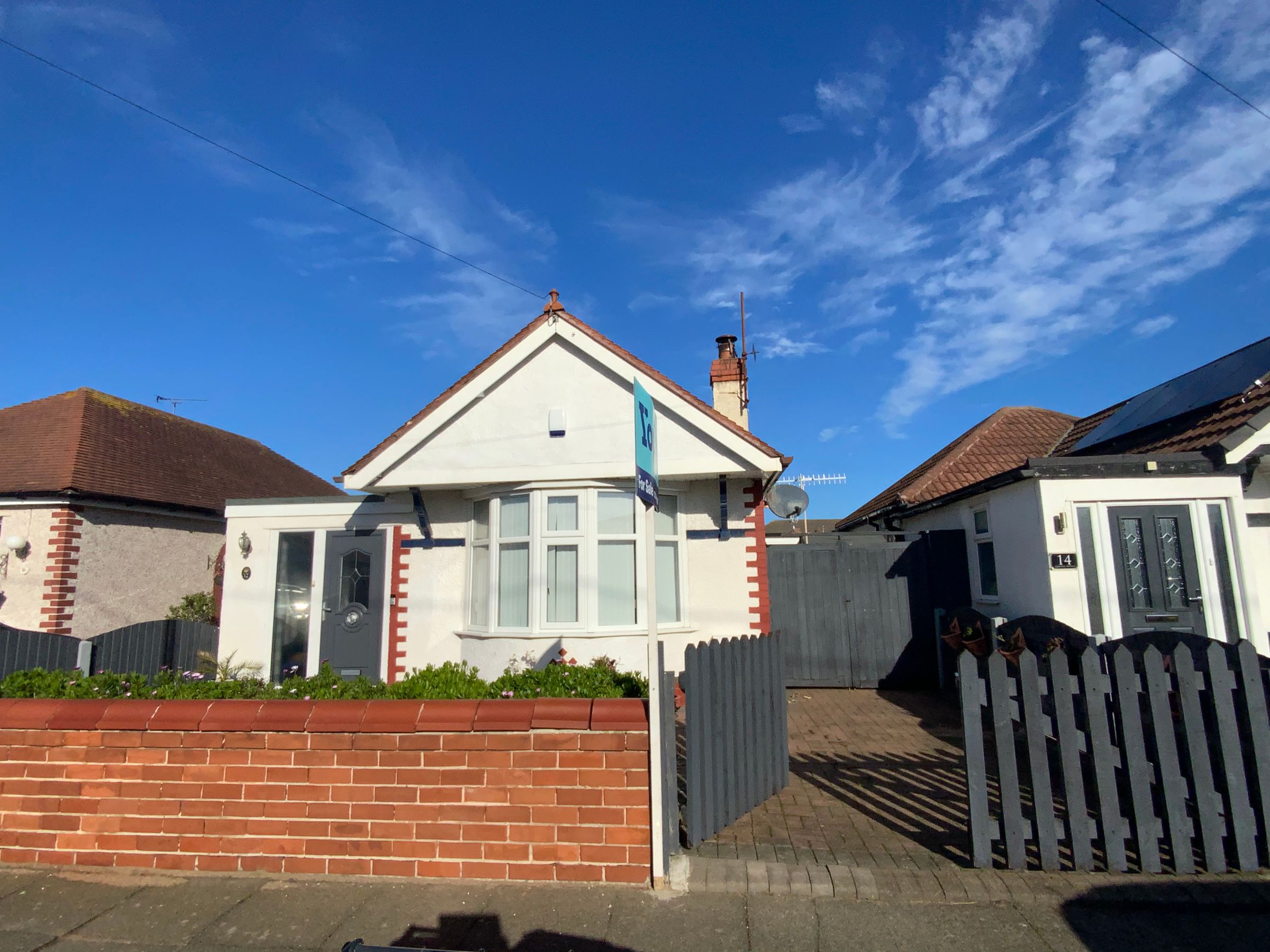 3 bed detached bungalow for sale in Carlisle Avenue, Rhyl LL18 Zoopla