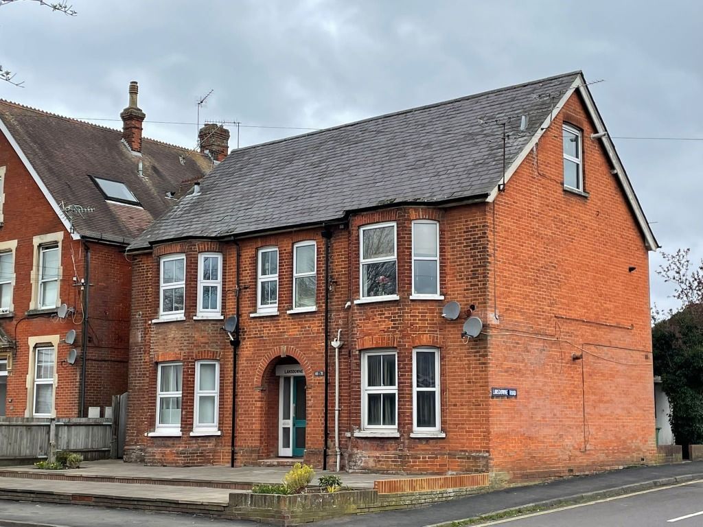 2 bed flat for sale in Anstey Road, Alton GU34 Zoopla