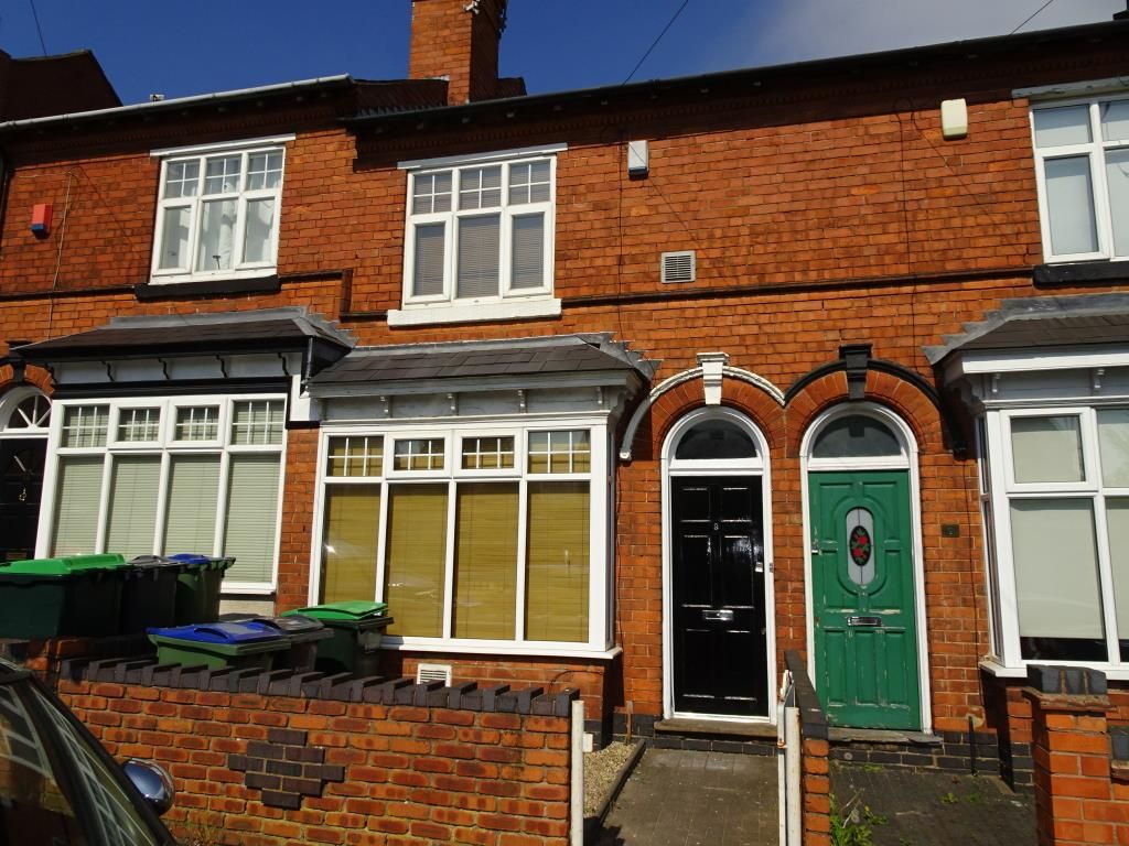2 bed terraced house to rent in Harborne Road, Bearwood, Smethwick B68