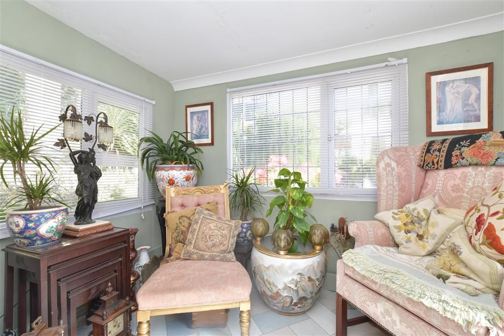 2 bed mobile/park home for sale in Cliffdale Gardens, Cosham