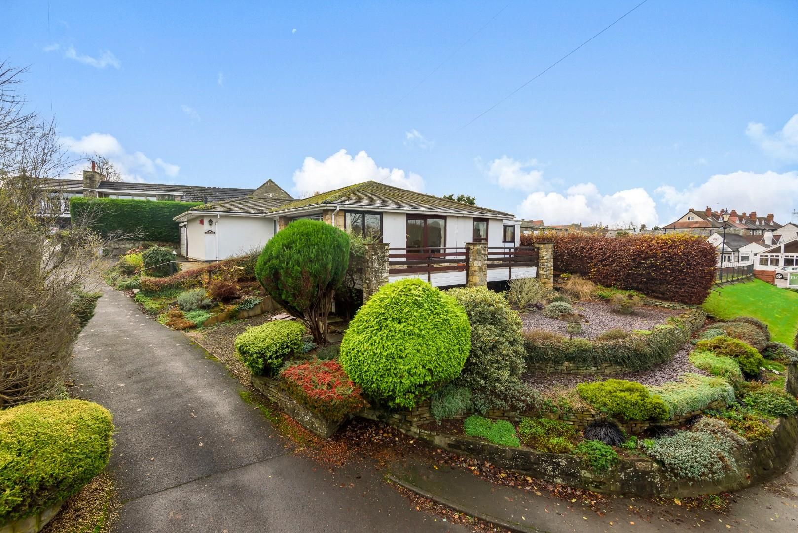 3 bed detached bungalow for sale in Wetherby Road, Collingham, Wetherby