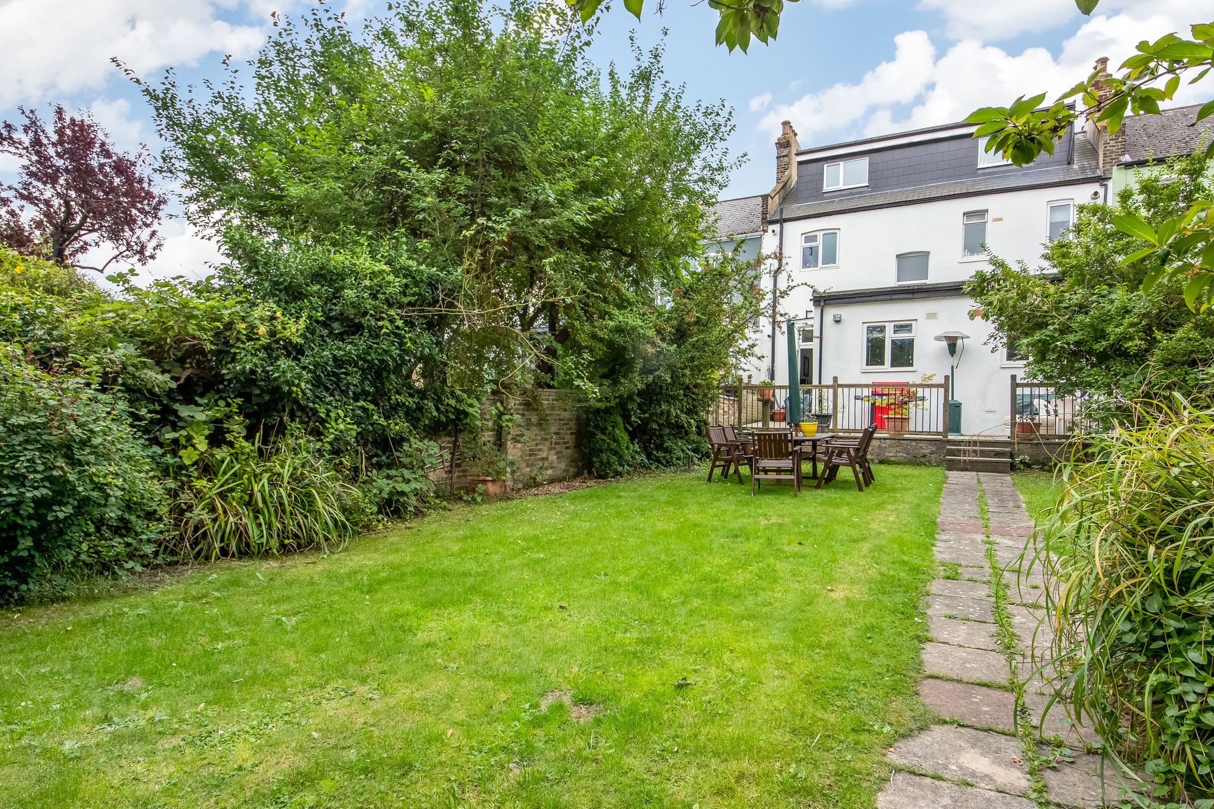 Dowanhill Road, Corbett Est SE6  