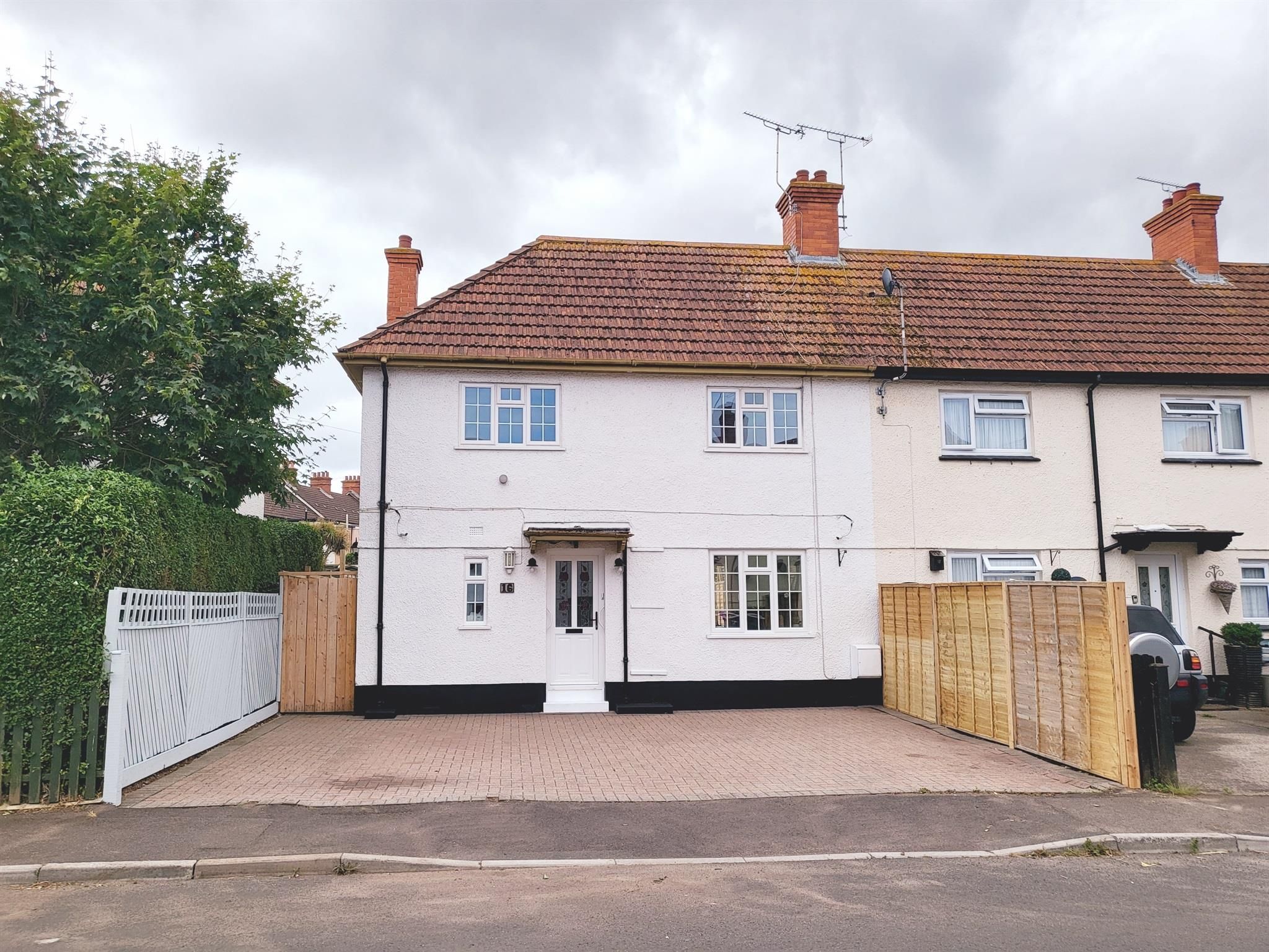 3 bed end terrace house for sale in Hayfield Road, Minehead TA24 Zoopla