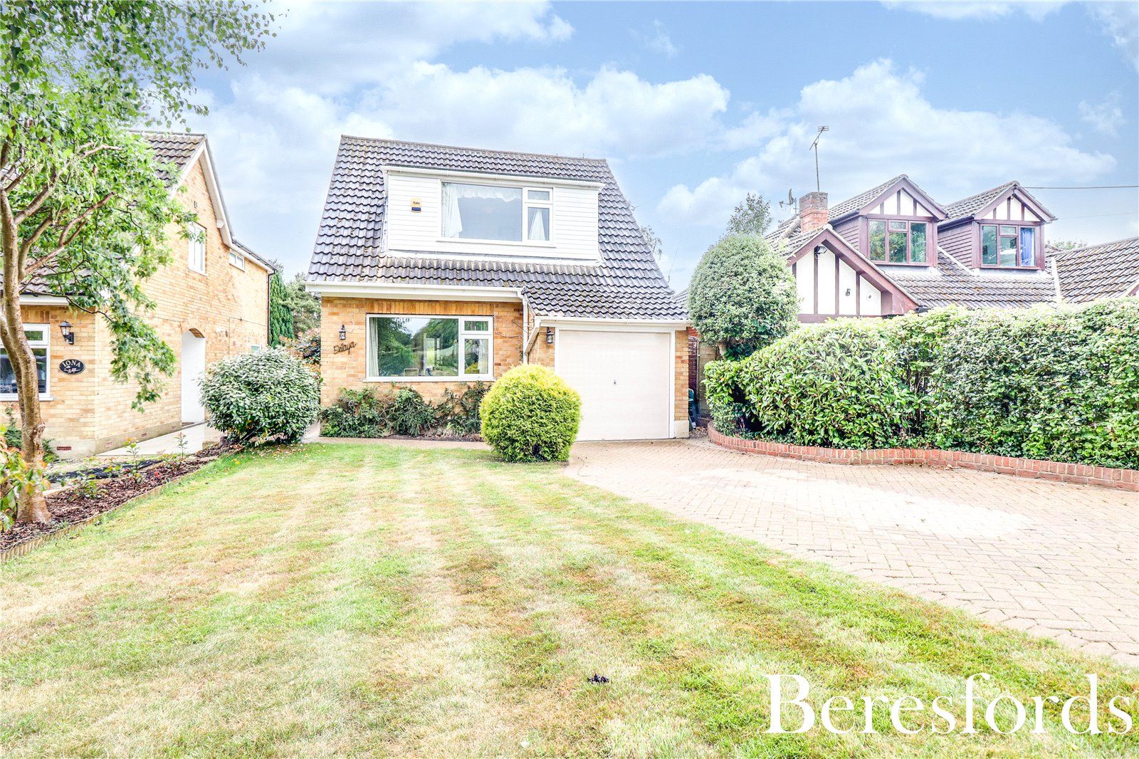 3 bed detached house for sale in Outings Lane, Doddinghurst CM15 Zoopla