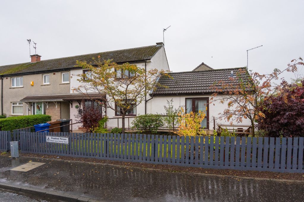 3 bed property for sale in 10 Rowan Gardens, Bonnyrigg EH19 Zoopla