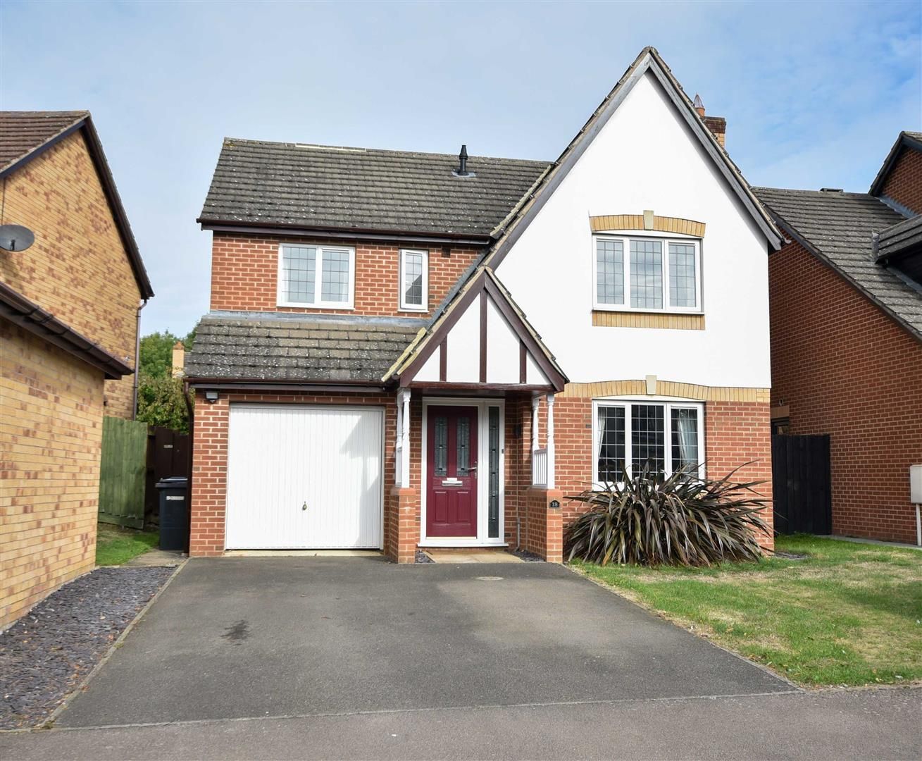 4 bed detached house for sale in Constable Drive, Wellingborough NN8 Zoopla