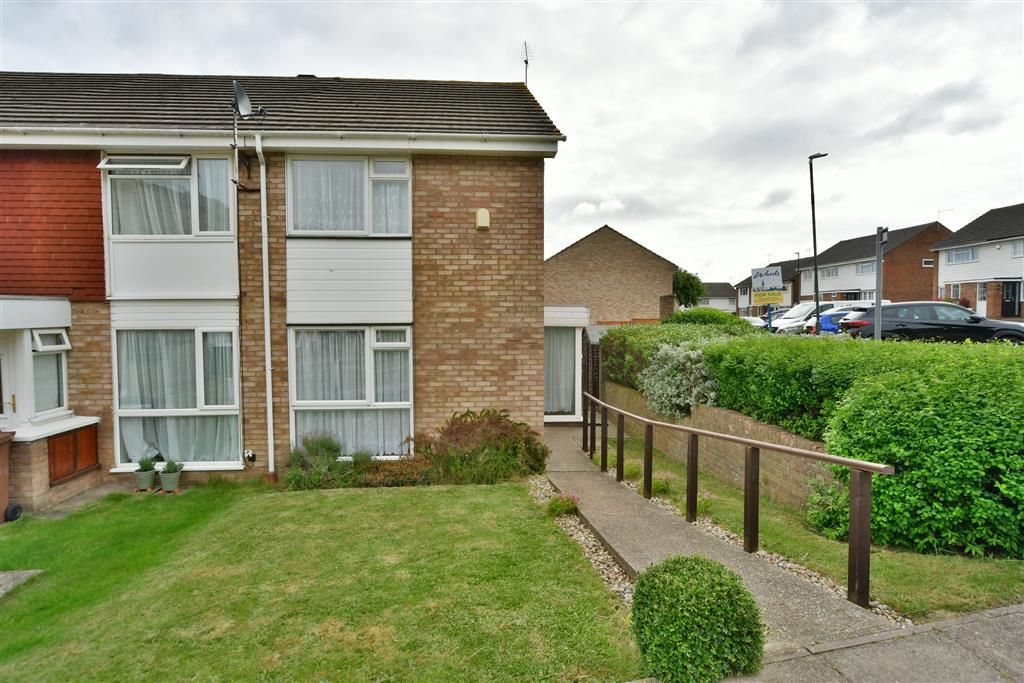 2 bed end terrace house for sale in Wordsworth Road, Welling, Kent DA16