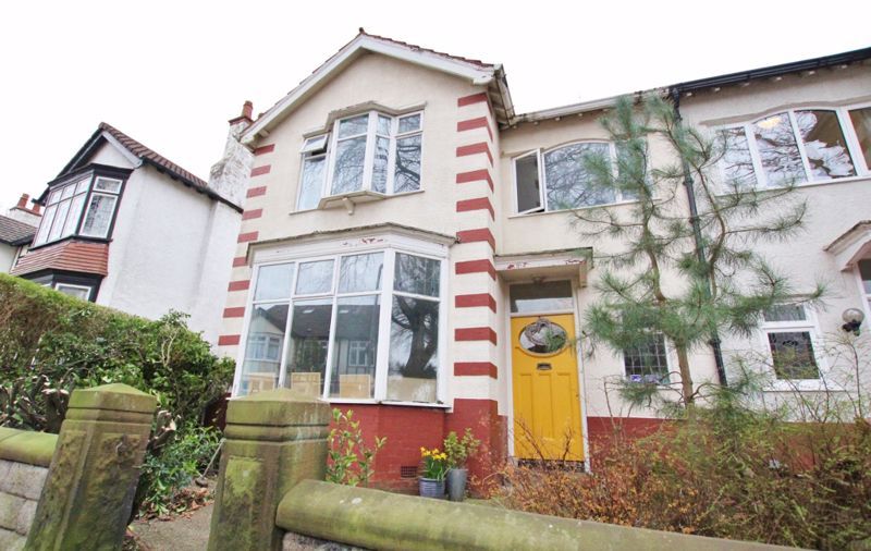 4 bed semidetached house for sale in Lyndon Drive, Calderstones