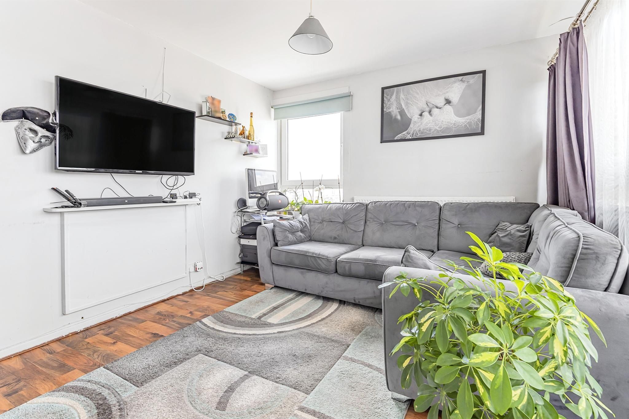 2 bed flat for sale in Wyndham Road, London SE5 Zoopla