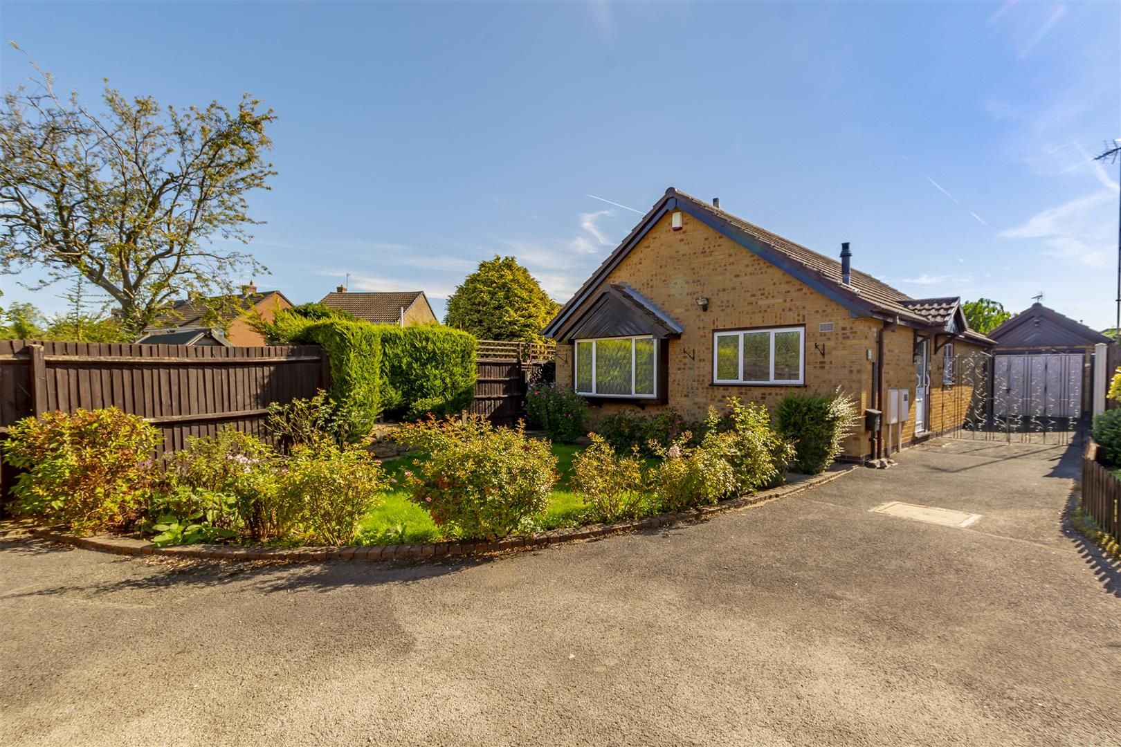 3 bed detached bungalow for sale in Anfield Close, Toton, Beeston