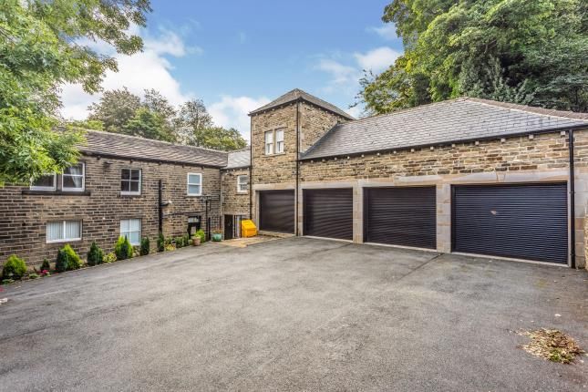 Cowrakes Road, Lindley, Huddersfield, West Yorkshire HD3