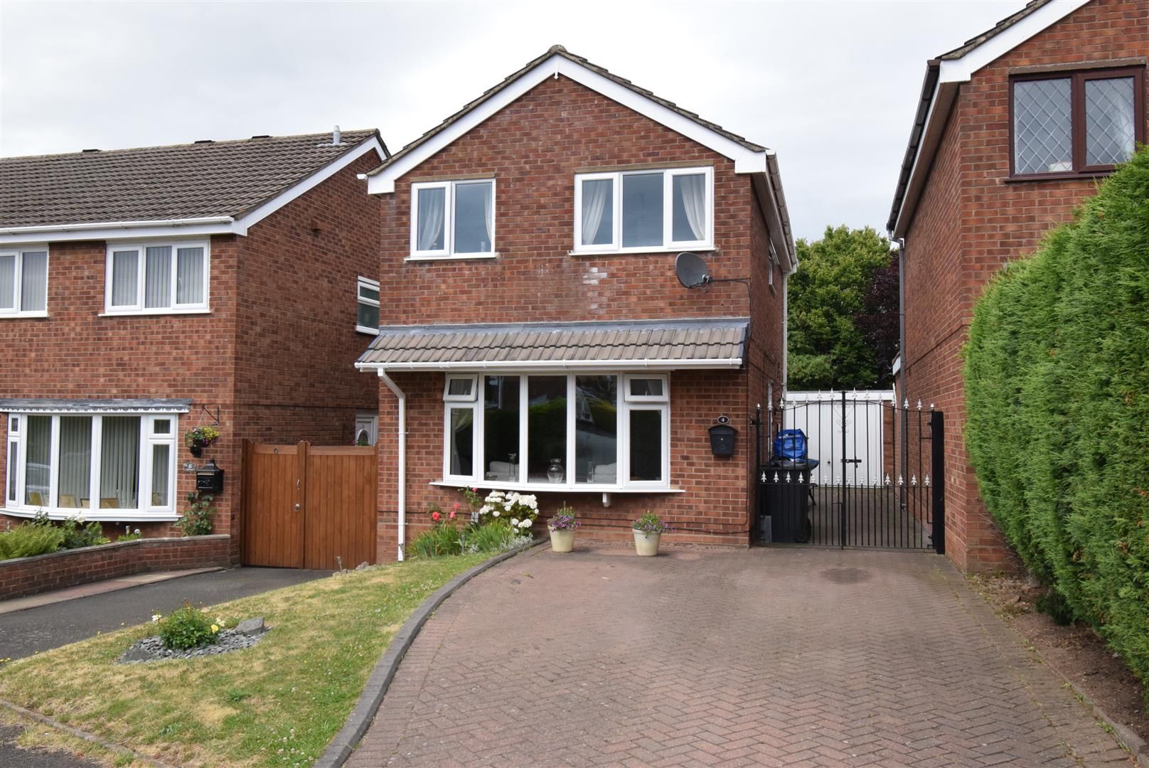 3 bed detached house for sale in Arion Close, Tamworth B77 Zoopla