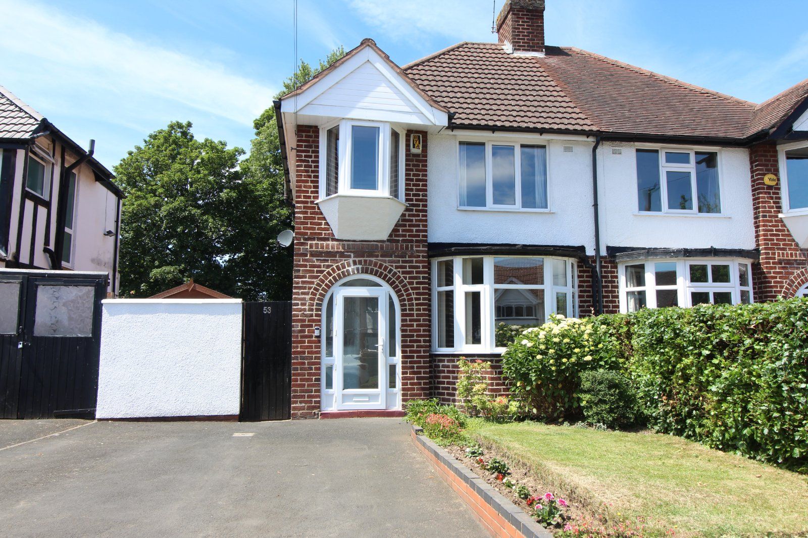 3 bed semidetached house for sale in Barrows Lane, Birmingham, West