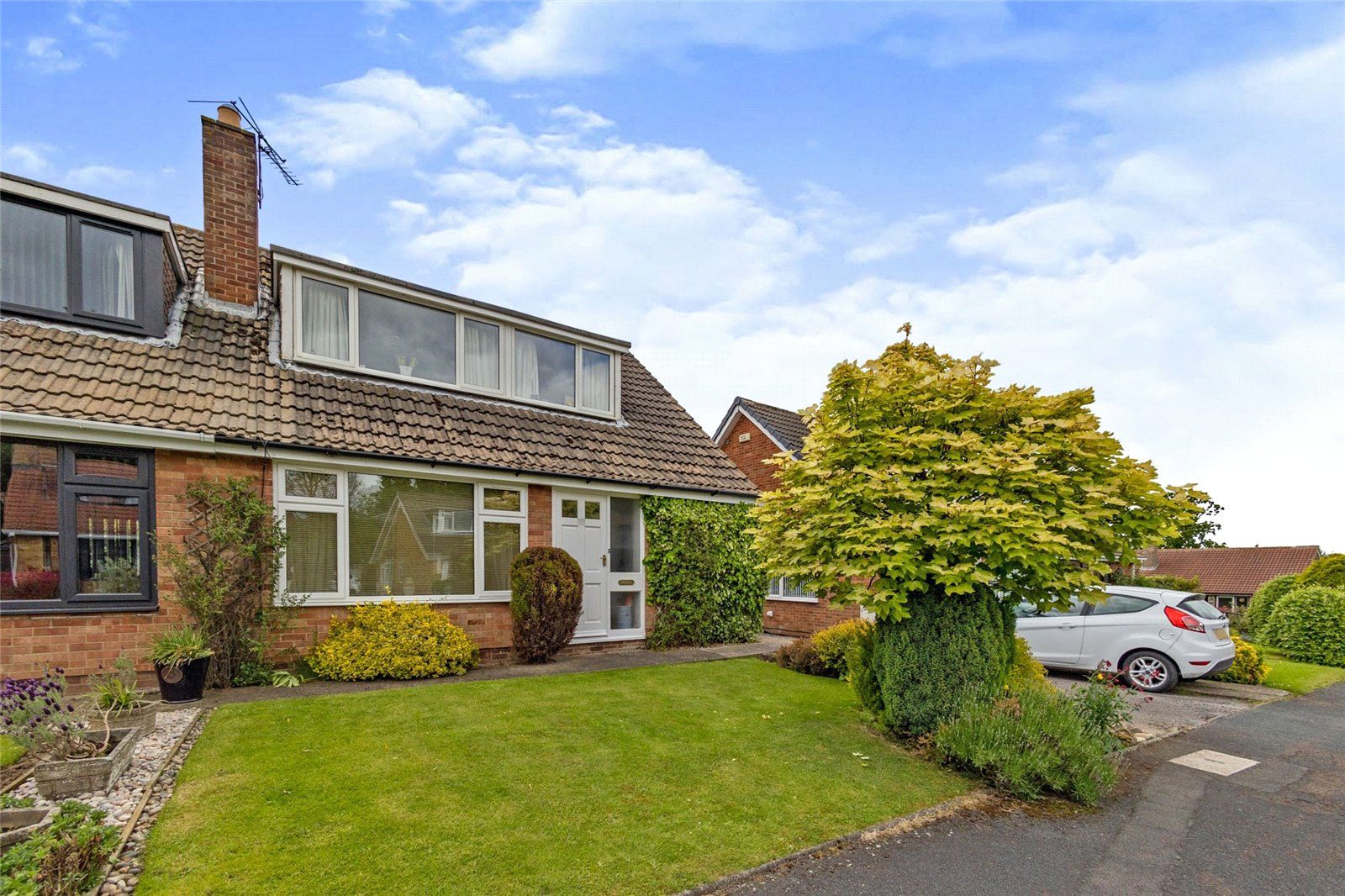 3 bed semidetached house for sale in Wainstones Close, Great Ayton