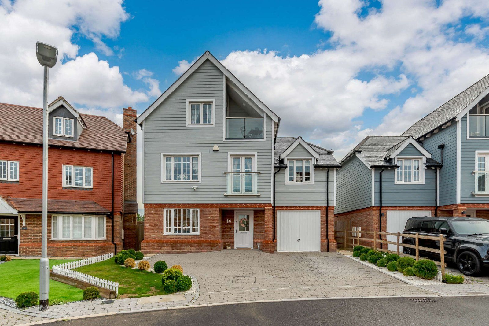 5 bed detached house for sale in Novello Close, Borough Green