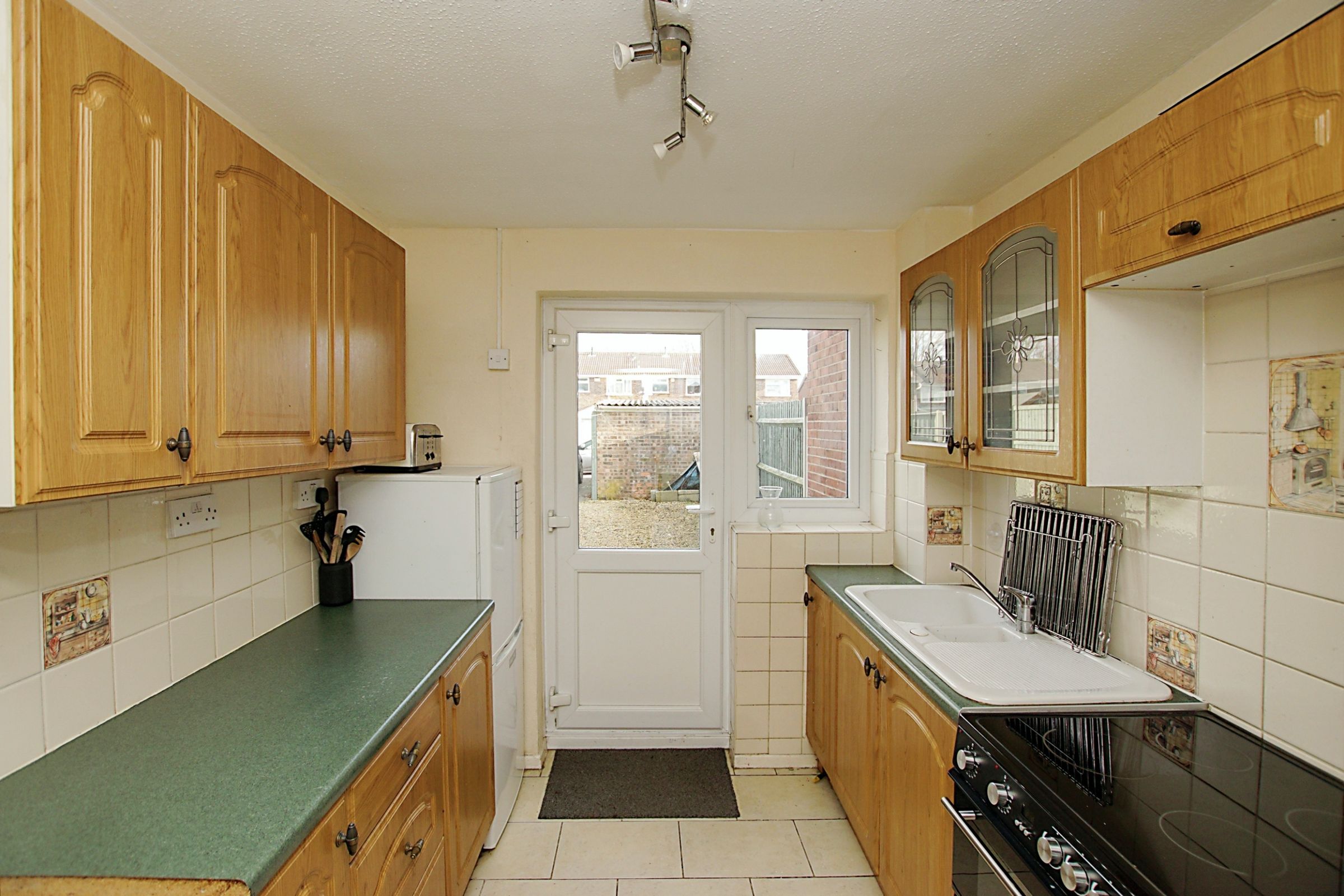 3 bed terraced house for sale in Maisemore, Yate, Bristol