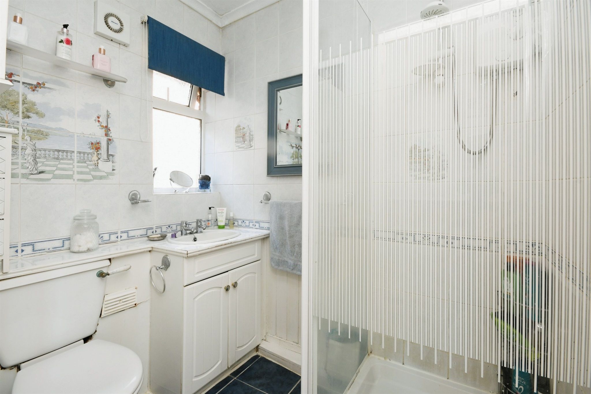 2 bed semidetached bungalow for sale in Sycamore Road, Hollingwood