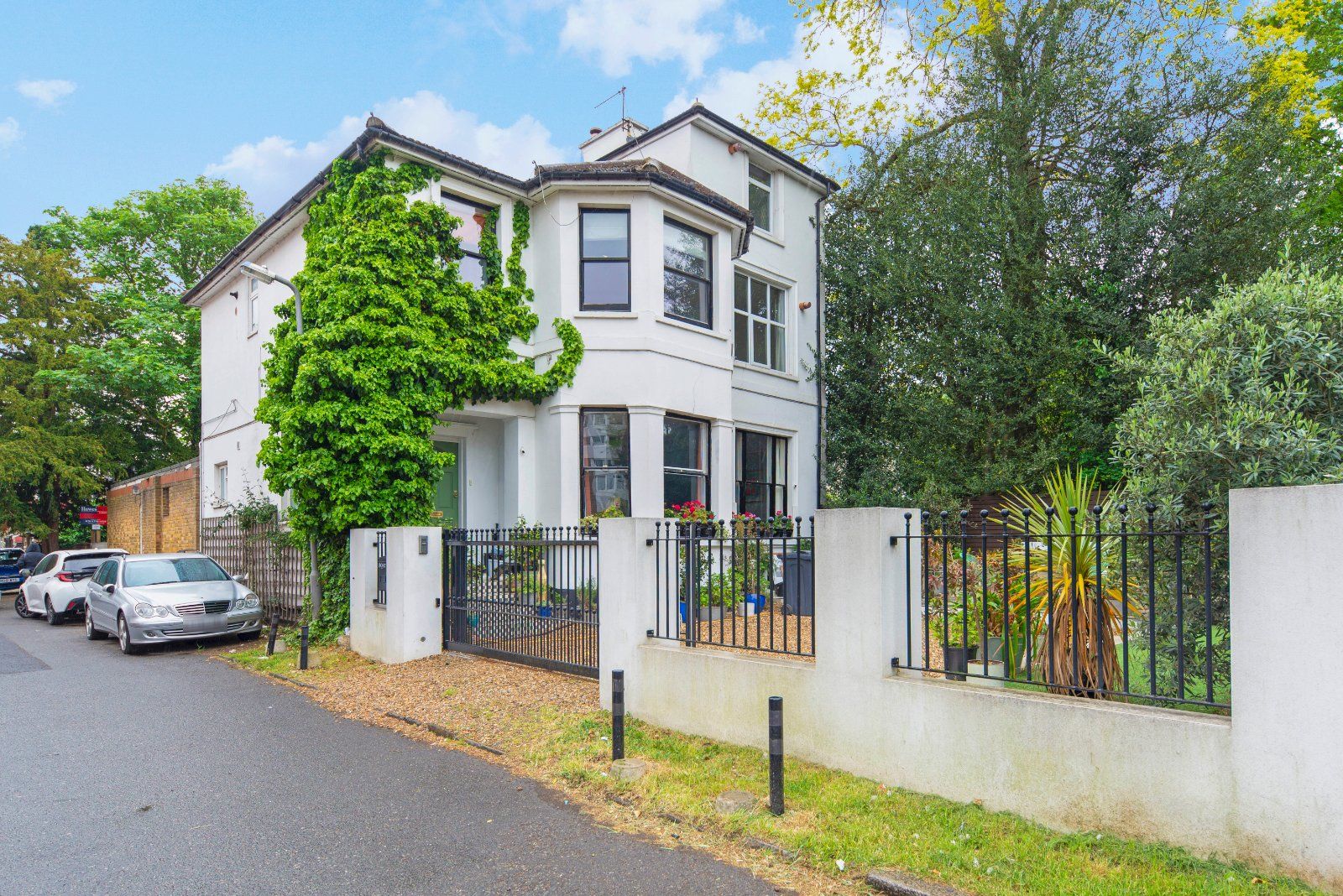 2 bed for sale in Ewell Road, Surbiton KT6 Zoopla