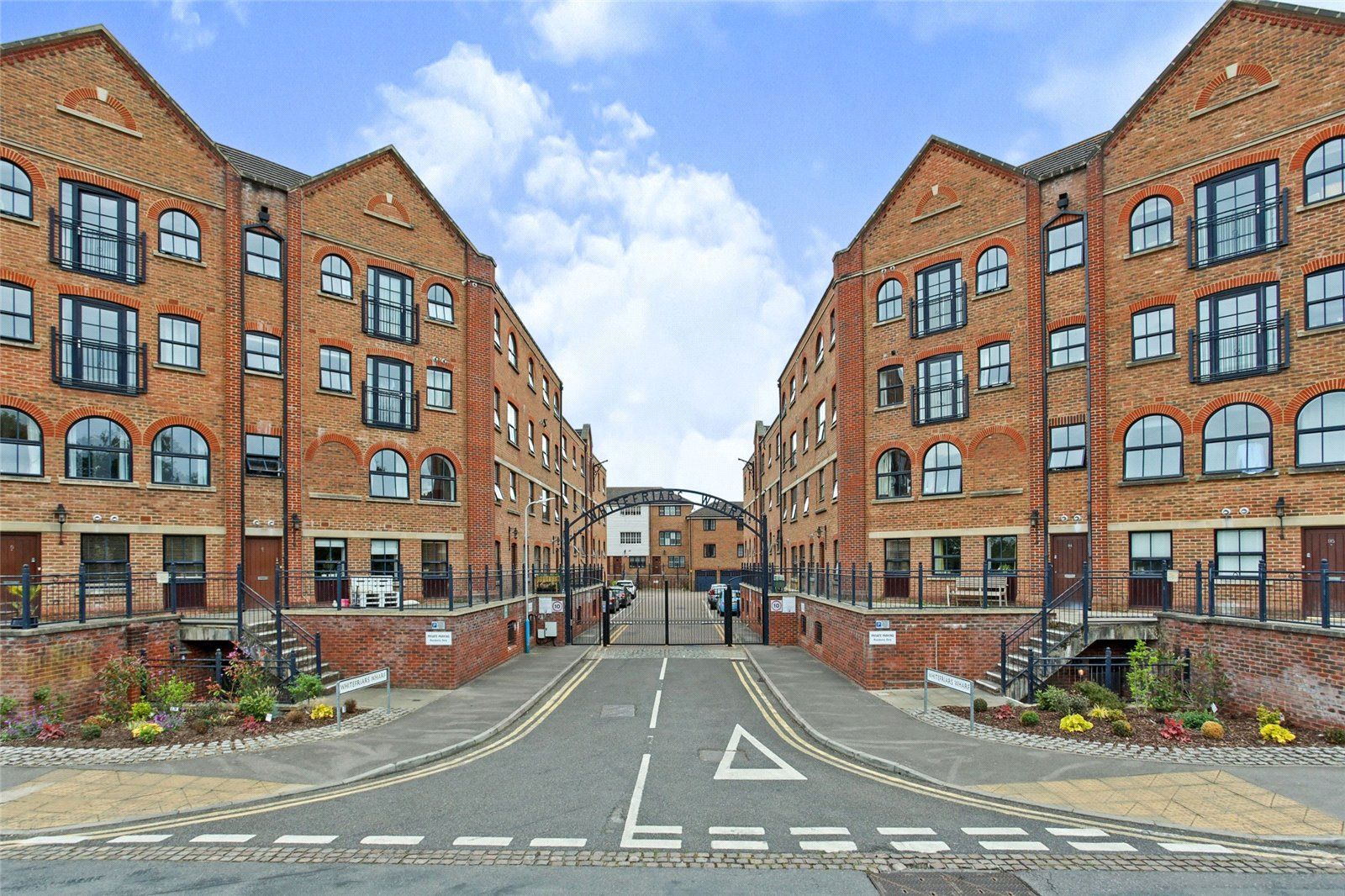 2 bed flat for sale in Whitefriars Wharf, Tonbridge TN9 Zoopla