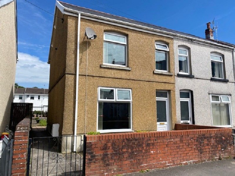 3 bed semidetached house for sale in Varteg Road, Ystalyfera, Swansea