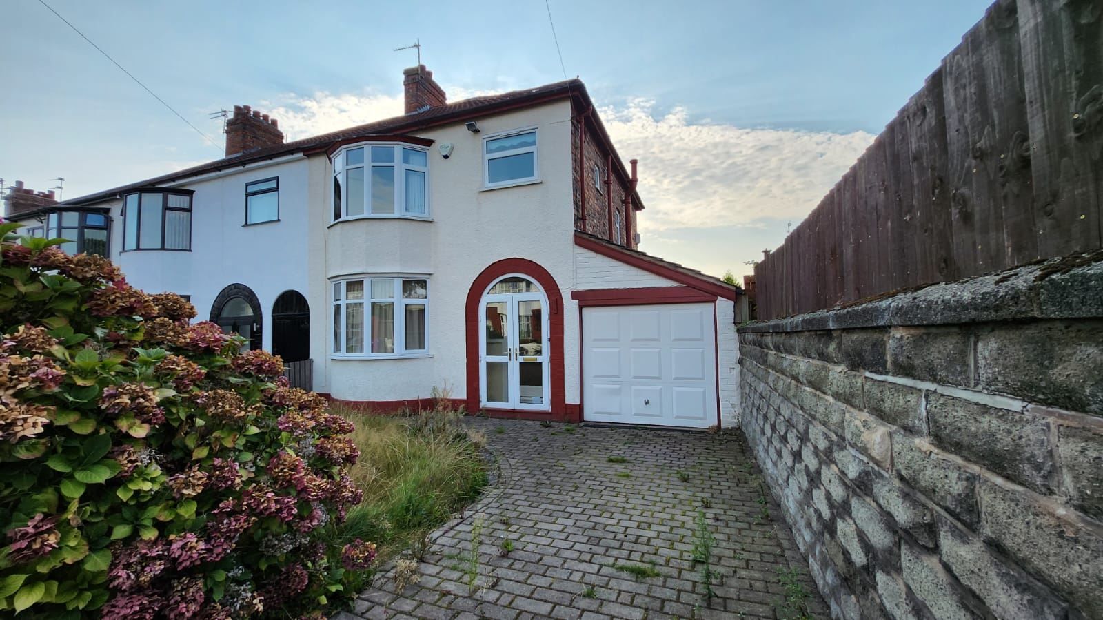 3 bed semidetached house for sale in Hampton Court Road, West Derby