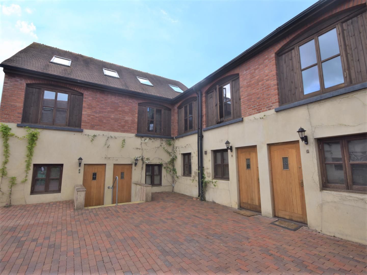 1 bed flat to rent in Tower Road West, St. LeonardsOnSea TN38 Zoopla