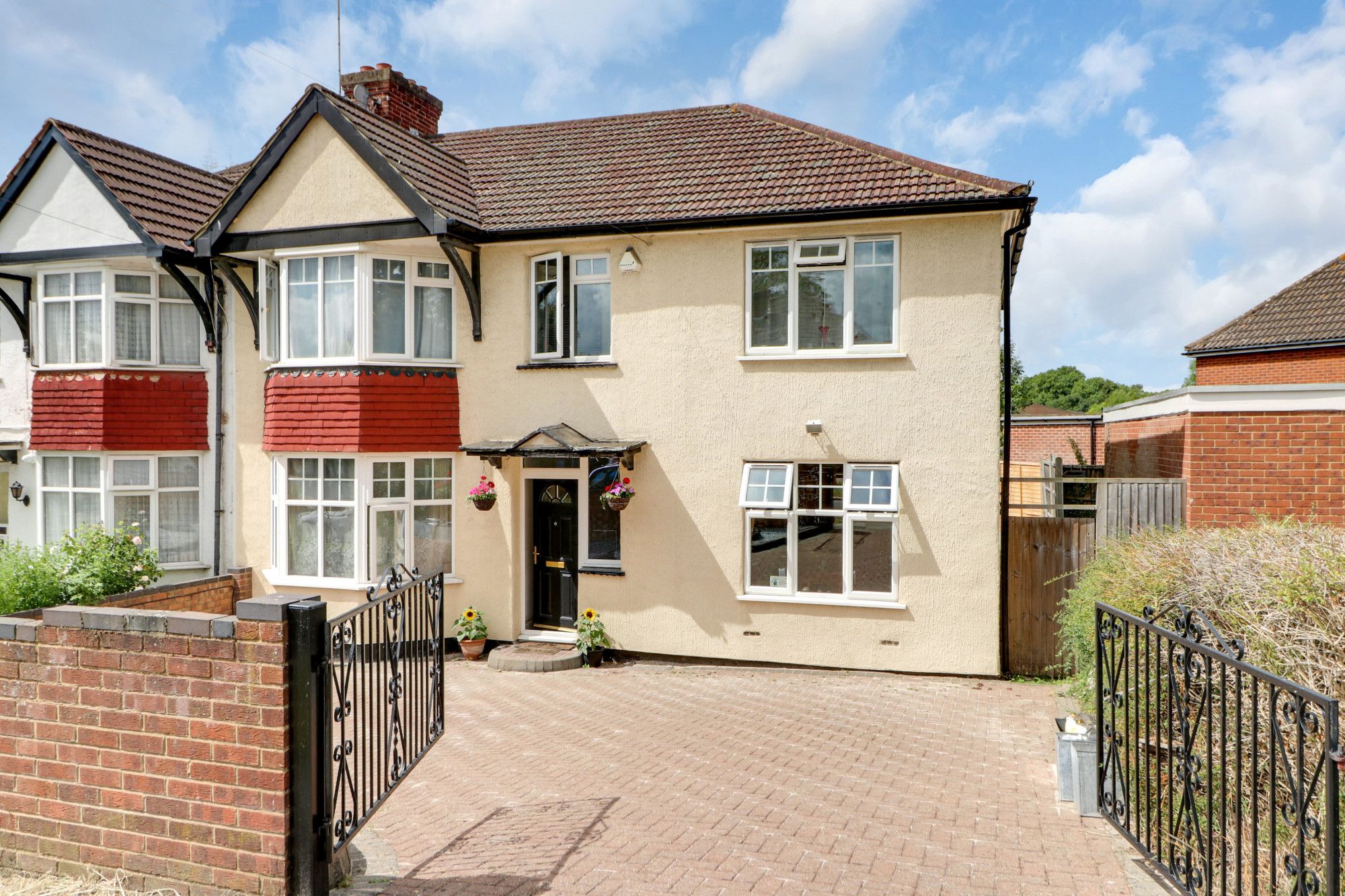 4 bed semidetached house for sale in Linden Way, London N14 Zoopla