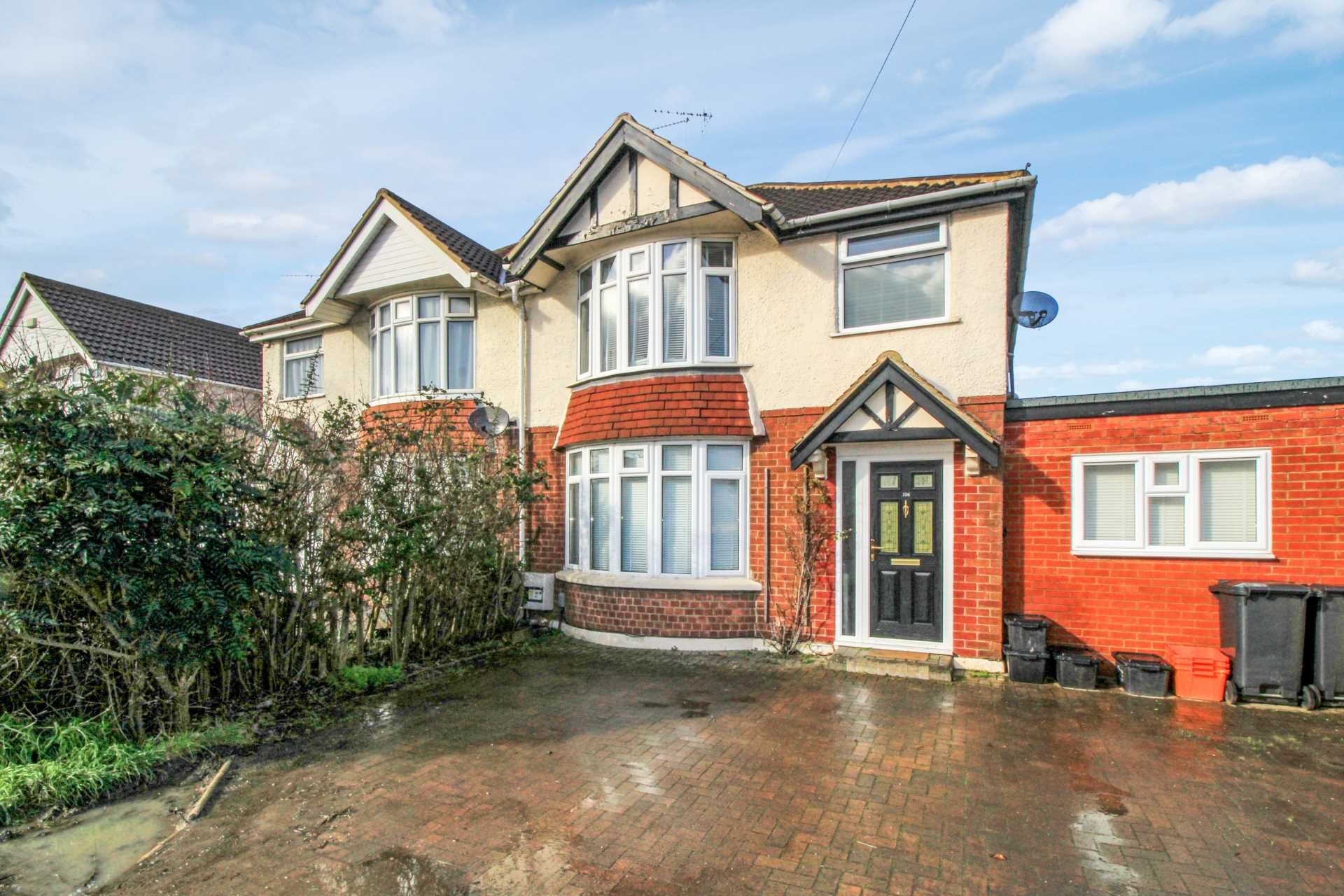5 bed semidetached house for sale in Oxford Road, Swindon SN3 Zoopla