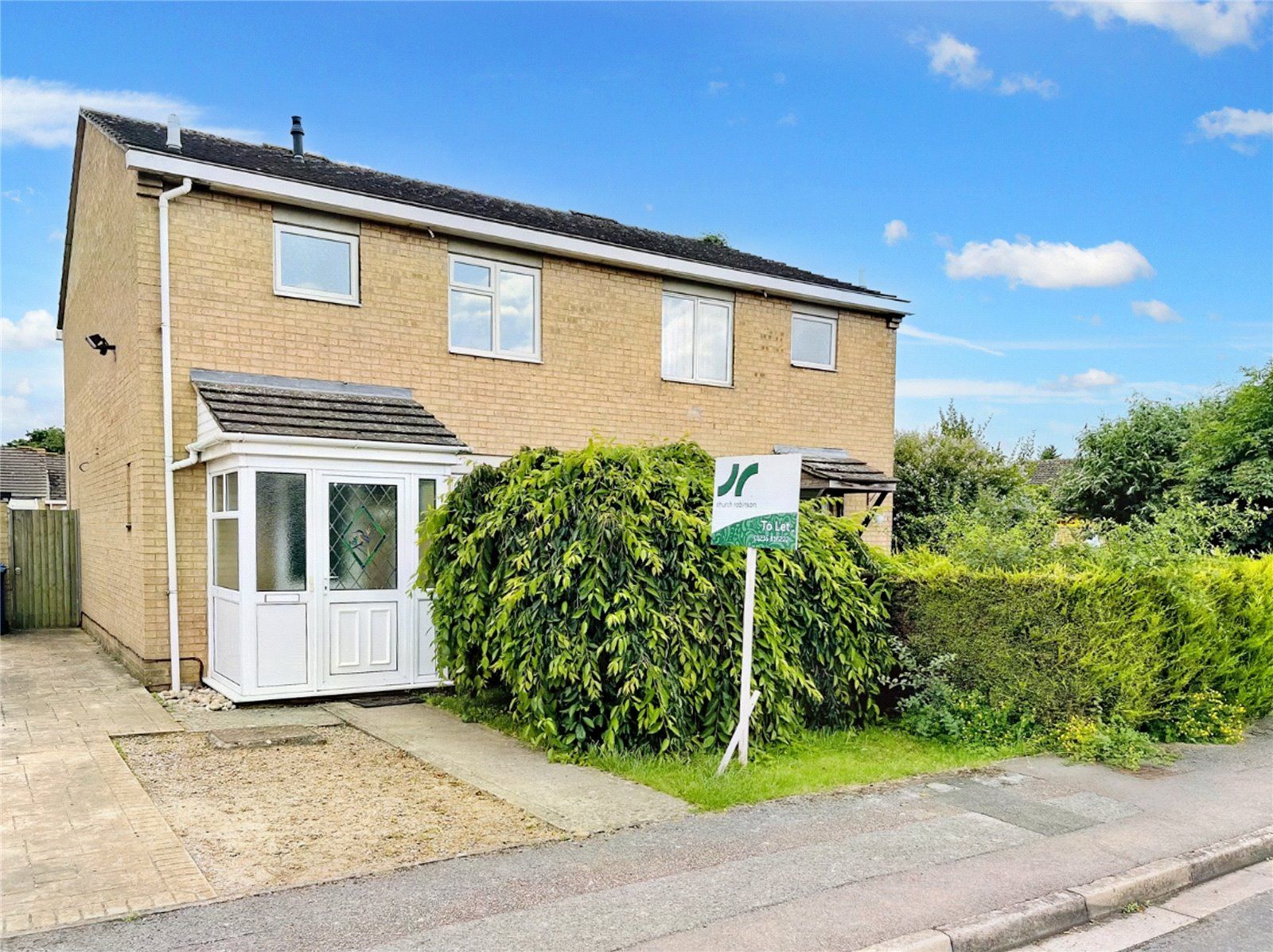 3 bed semidetached house to rent in Calves Close, Kidlington, Oxford