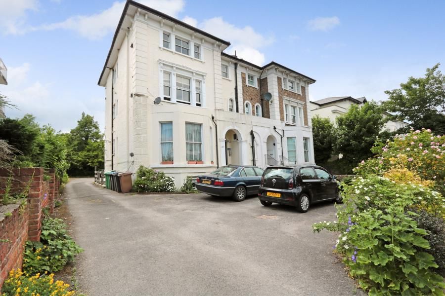 1 bed flat to rent in Ewell Road, Surbiton KT6 Zoopla