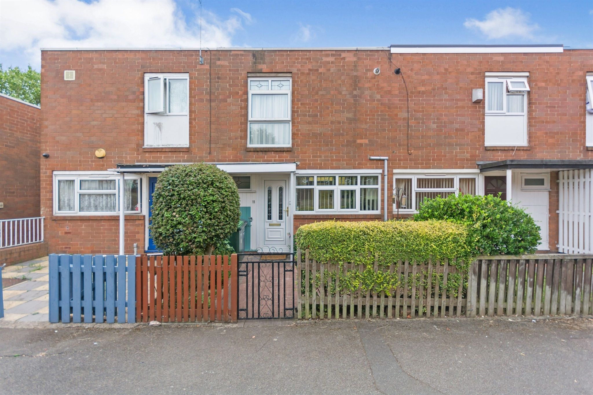3 bed terraced house for sale in Metric Walk, Smethwick B67 Zoopla