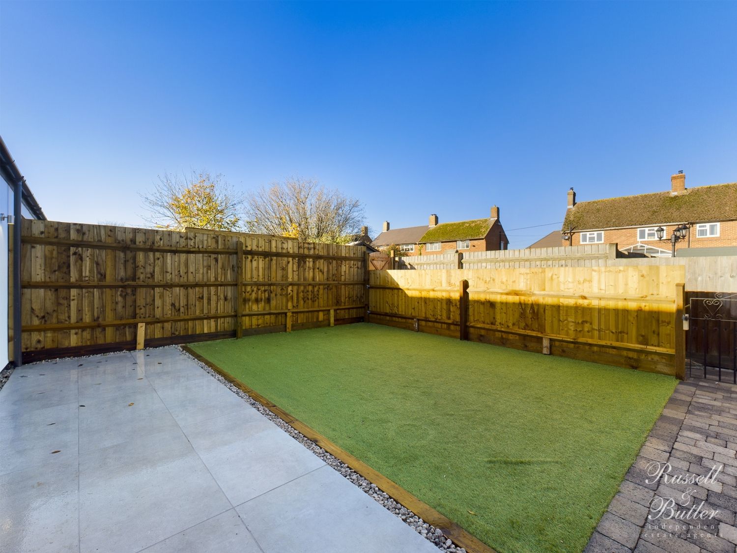 2 bed bungalow for sale in The Maltings, Chackmore, Buckingham MK18