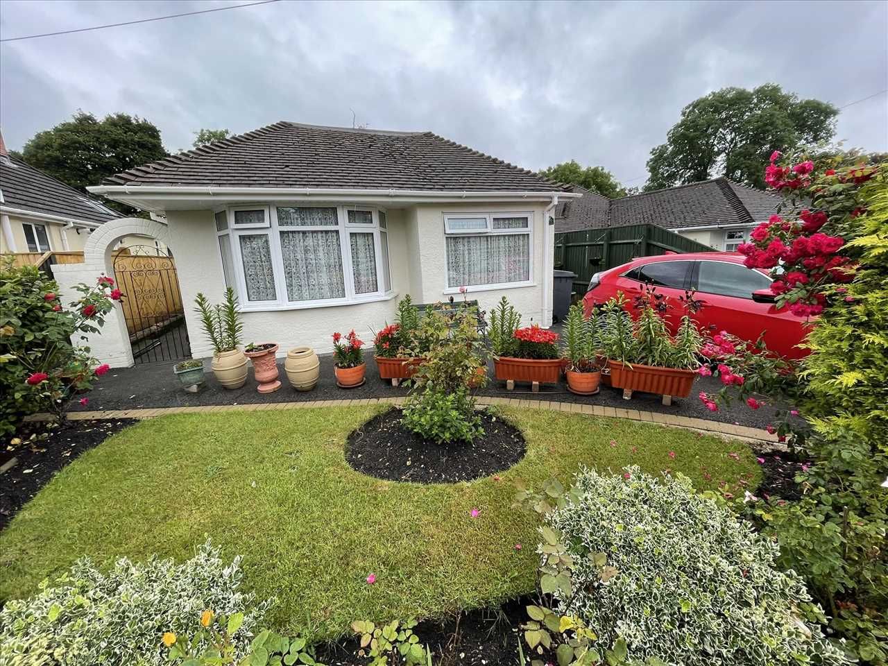 Cudnell Avenue, Bear Cross, Bournemouth BH11  