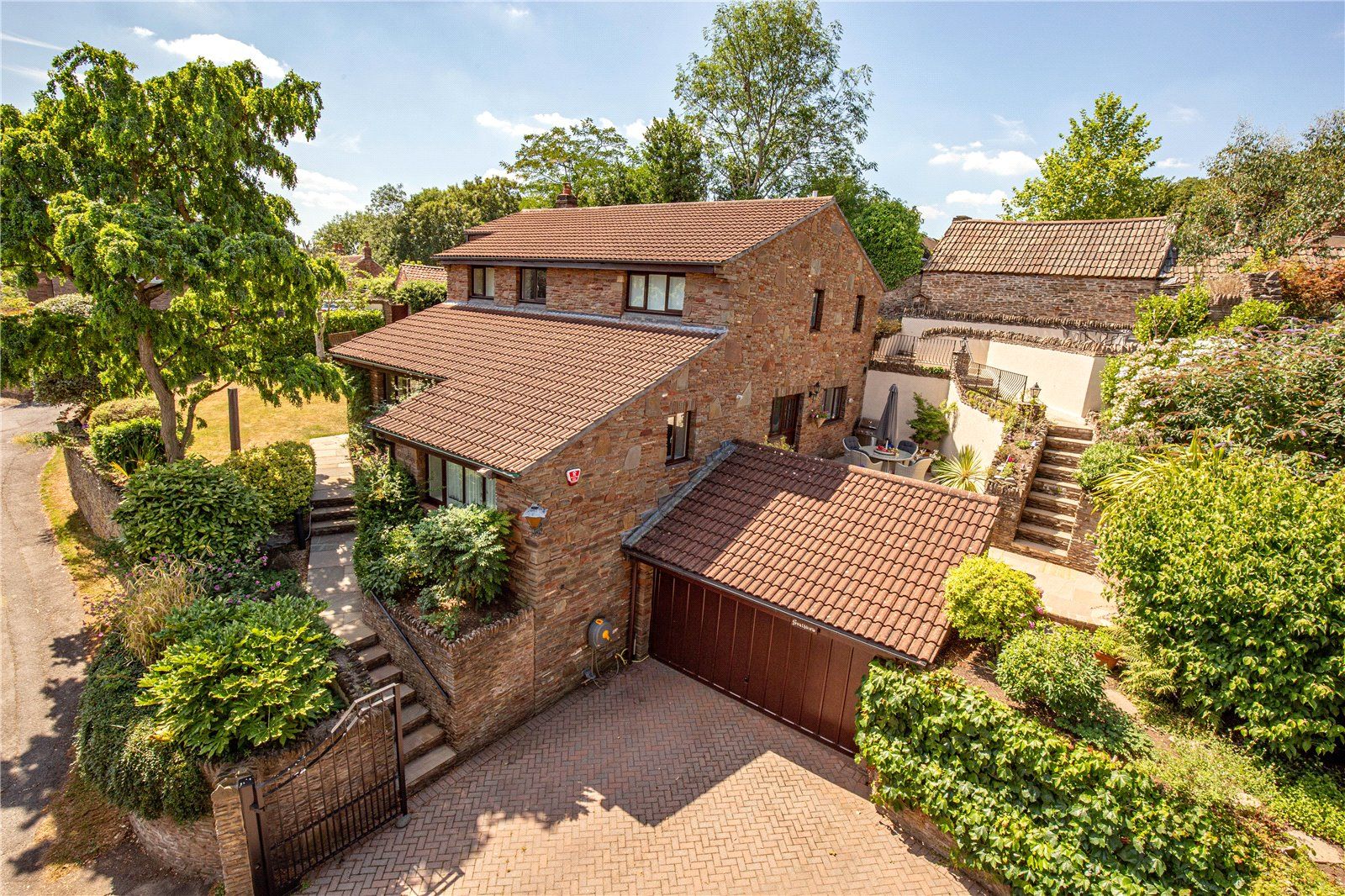 4 bed detached house for sale in Quarry Road, Frenchay, Bristol BS16