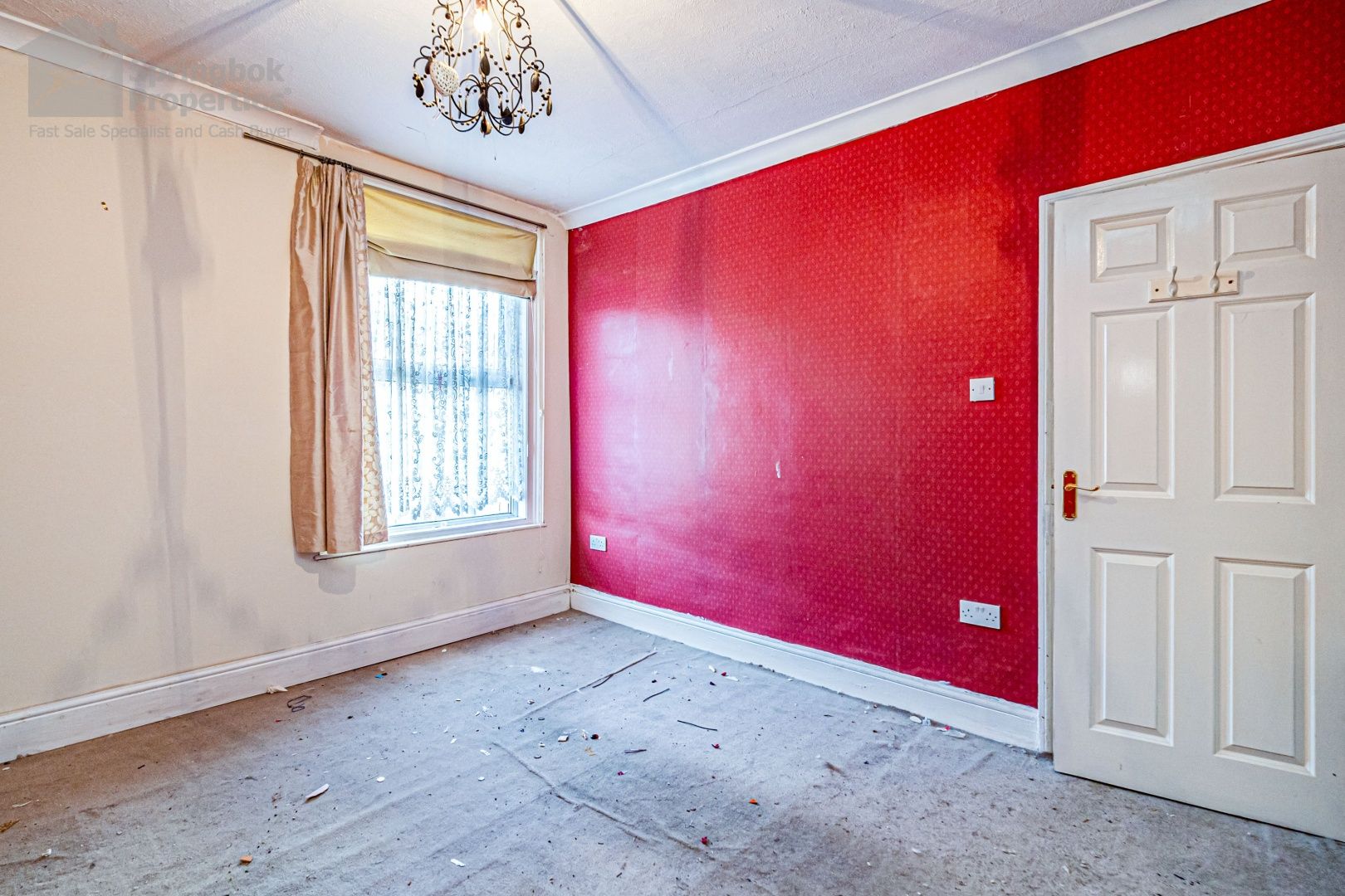 6 bed terraced house for sale in Queen Street, Withernsea, North