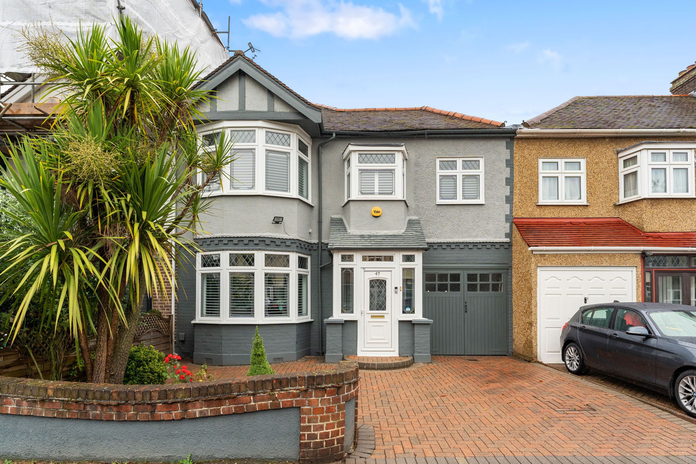 3 bed terraced house for sale in Onslow Gardens, London E18 Zoopla