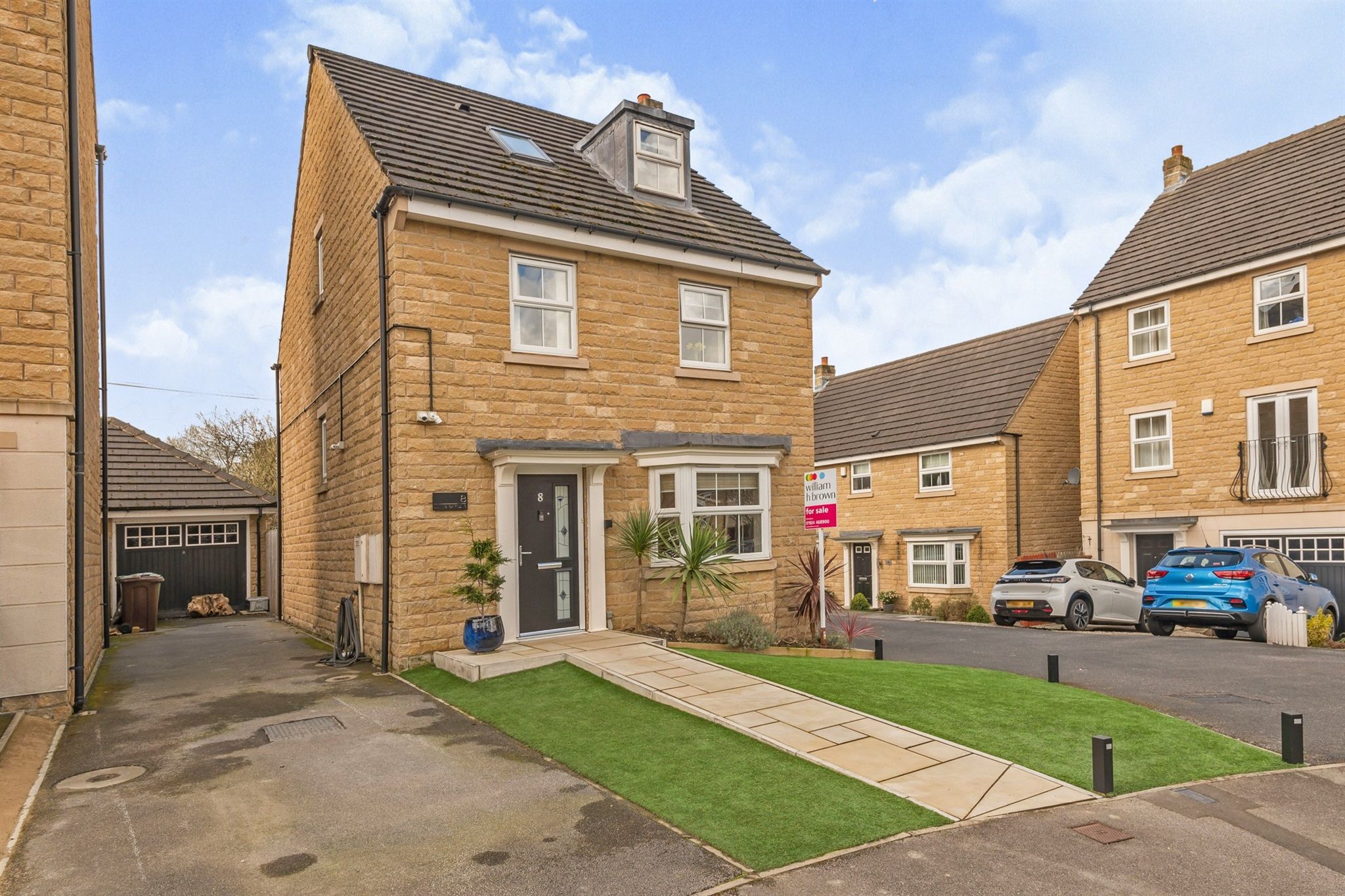 4 bed detached house for sale in Jilling Gardens, Earlsheaton, Dewsbury WF12 Zoopla