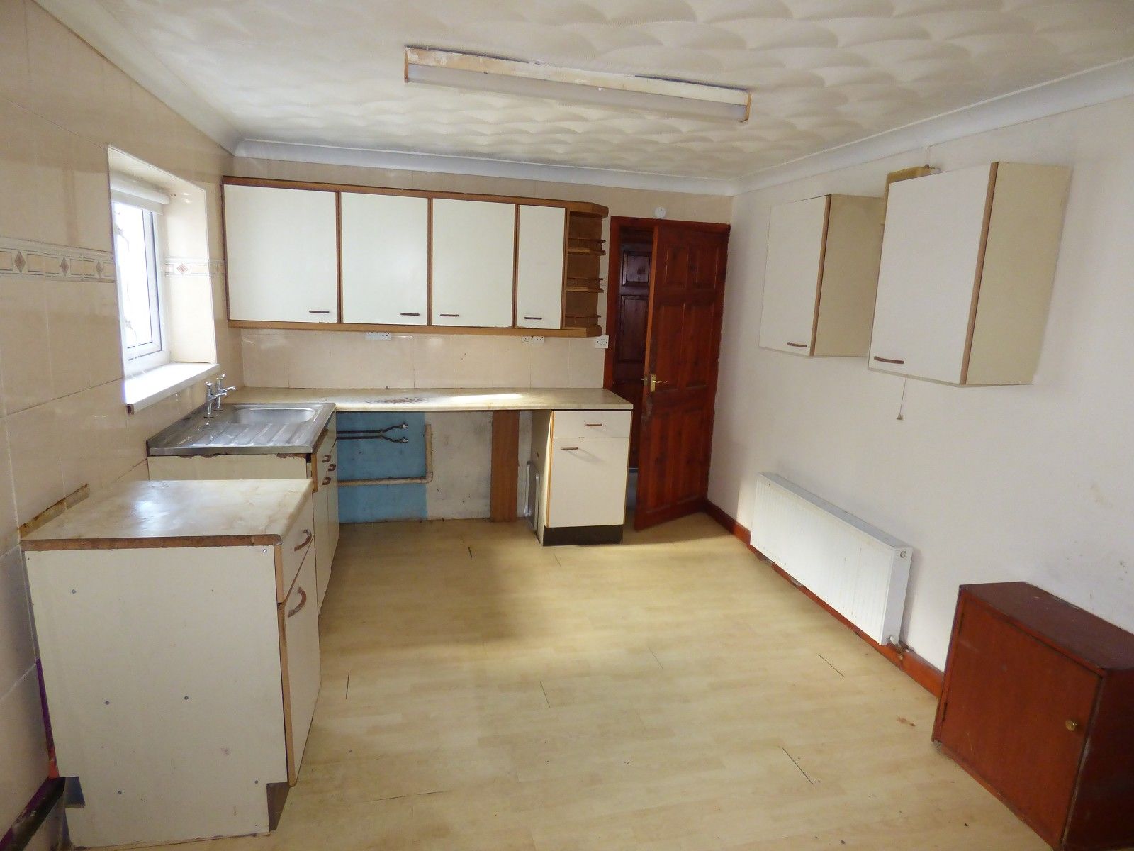 3 bed detached house for sale in Henfaes Road, Tonna, Neath . SA11 Zoopla