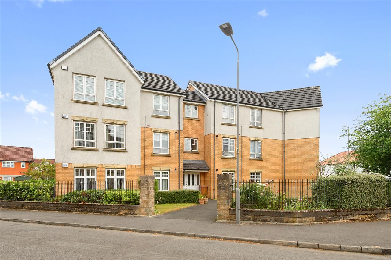 2 bed flat for sale in Laing Court, Stenhousemuir, Larbert FK5