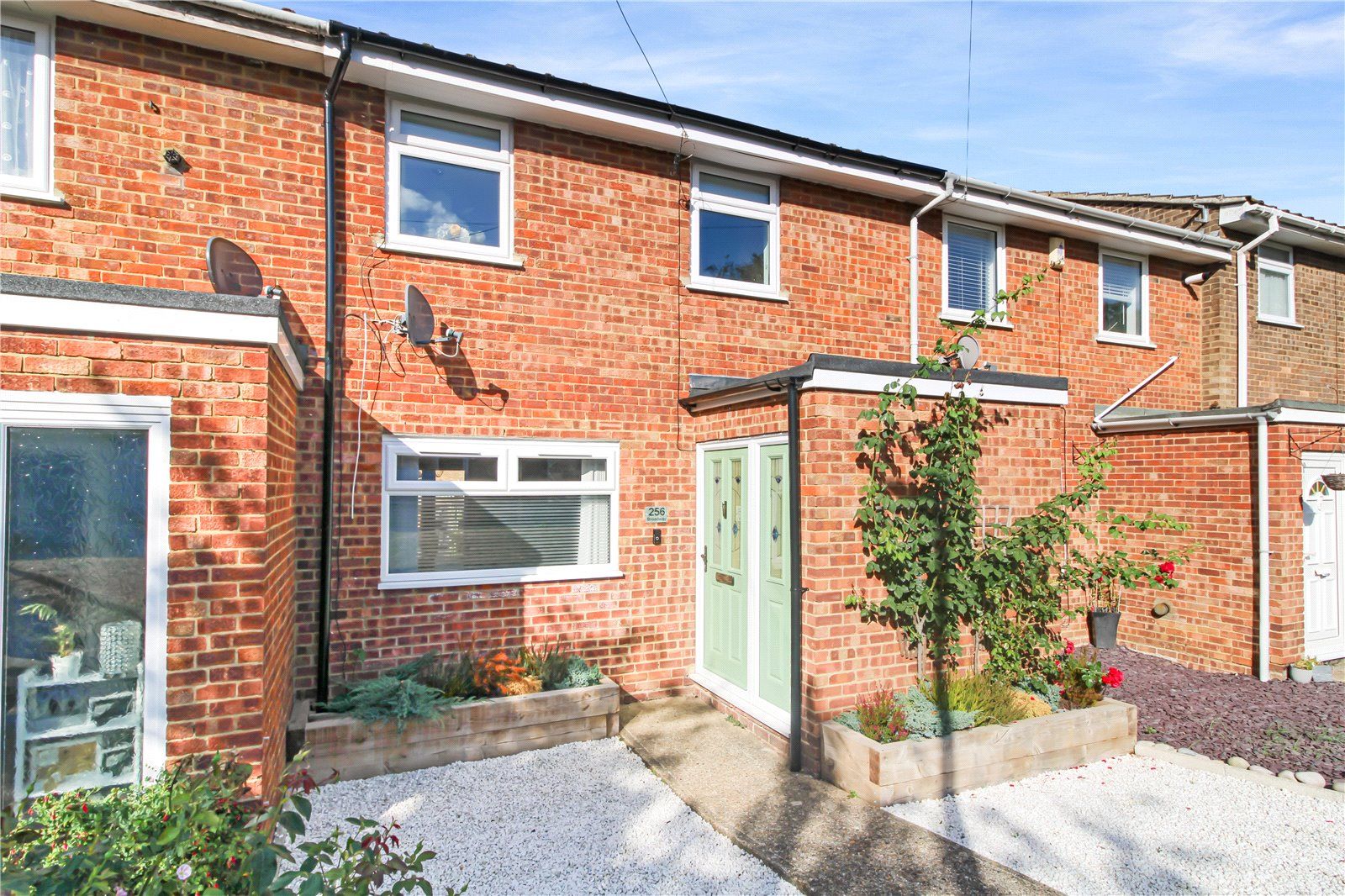 3 bed terraced house for sale in Broadway, Gillingham ME8 Zoopla