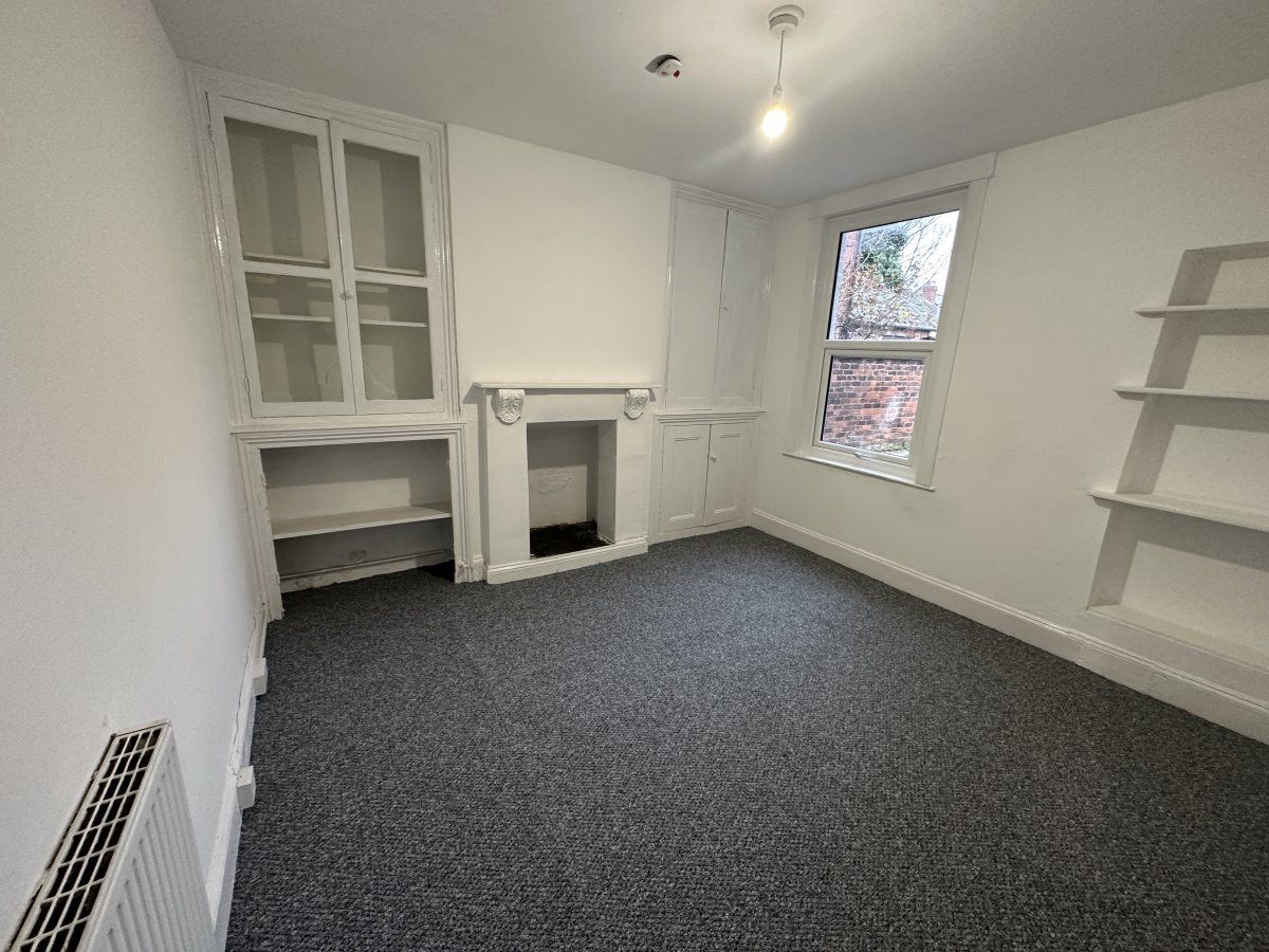 3 bed terraced house to rent in Derby Road, Tredworth, Gloucester GL1