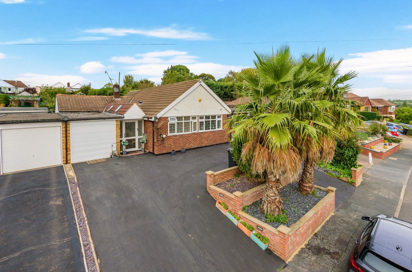 3 bed bungalow for sale in Shooters Drive, Nazeing, Waltham Abbey